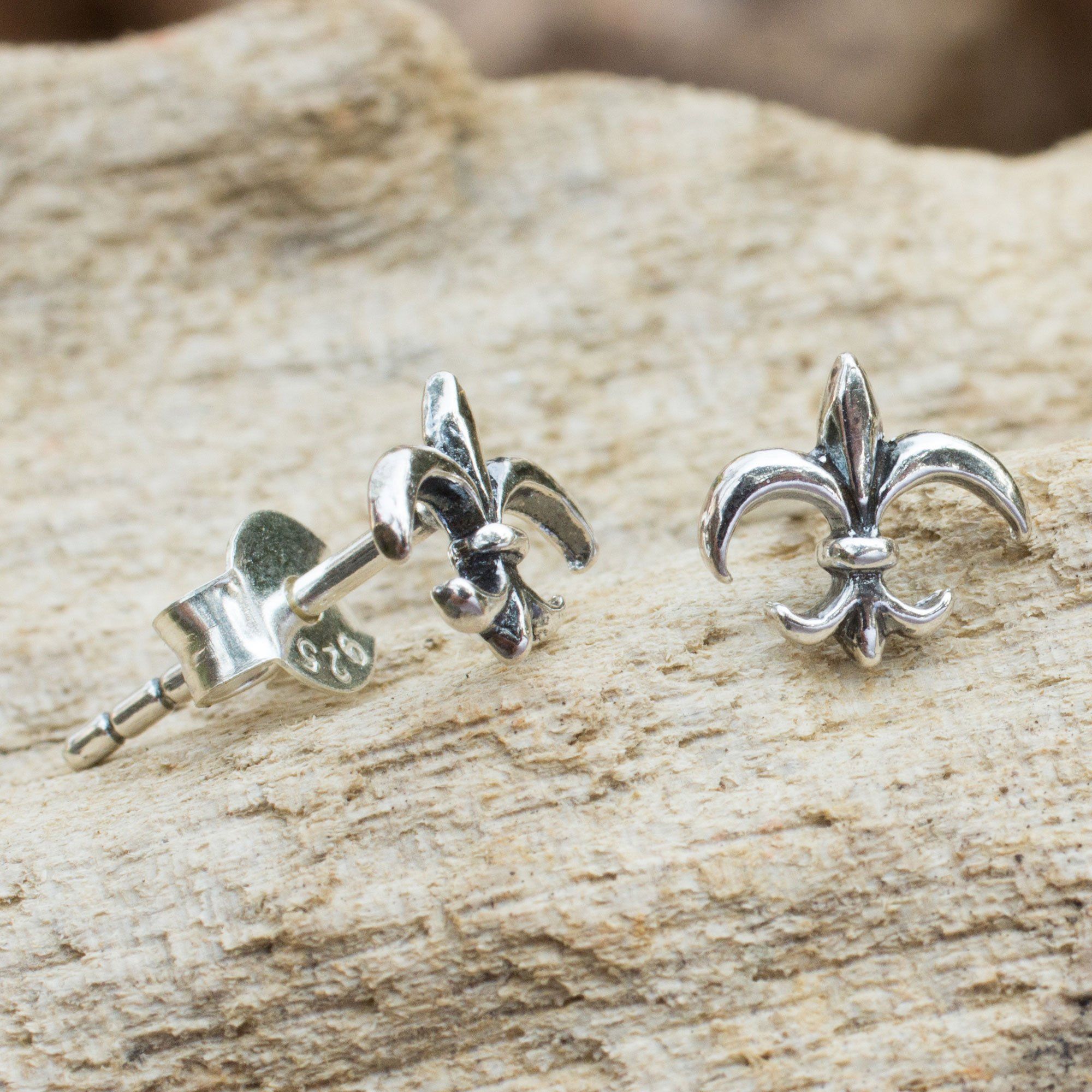 Premium Silver 'Fleur-de-lis' Stud Earrings - Handmade Elegance