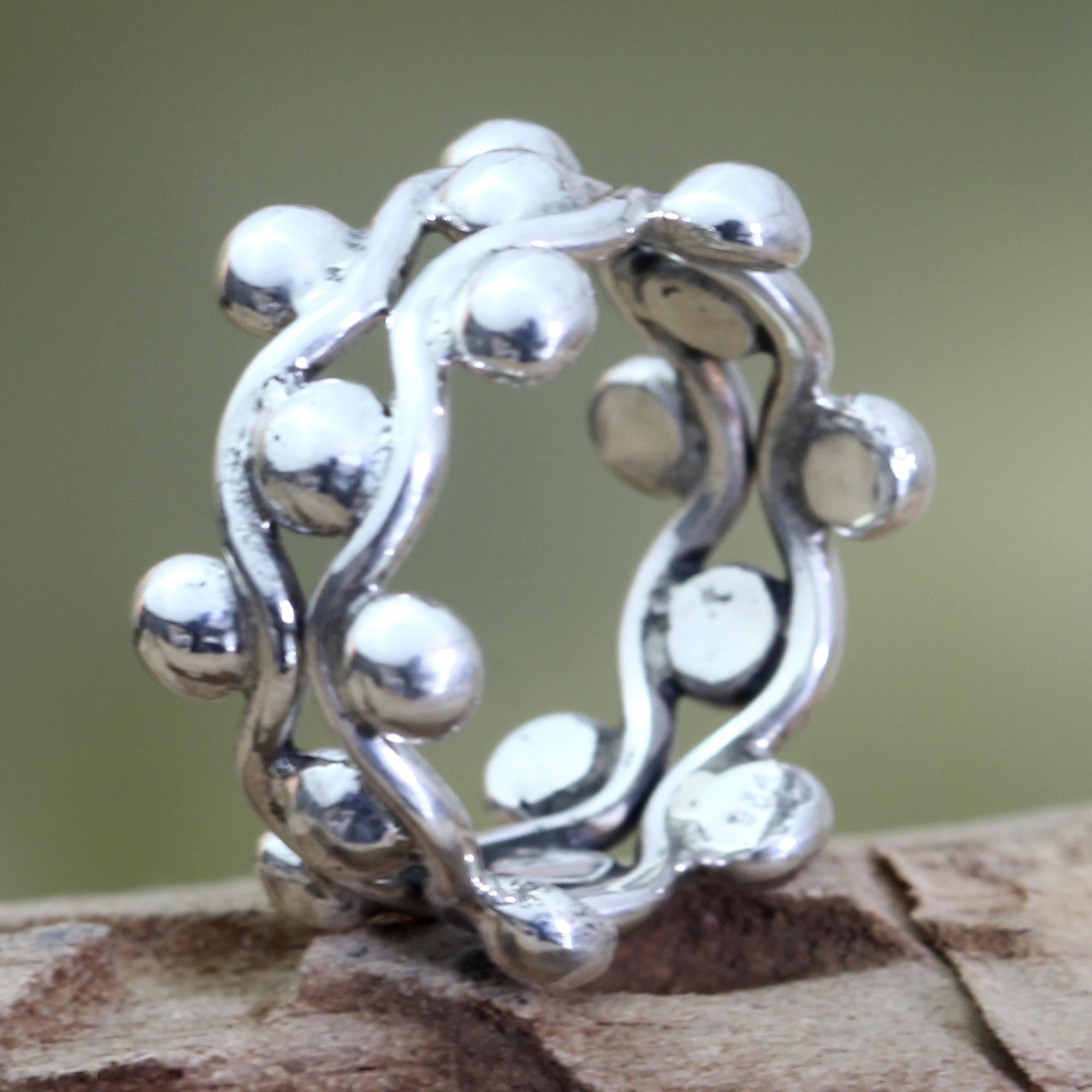 Premium Floral Buds Sterling Silver Band Ring - Handcrafted Elegance