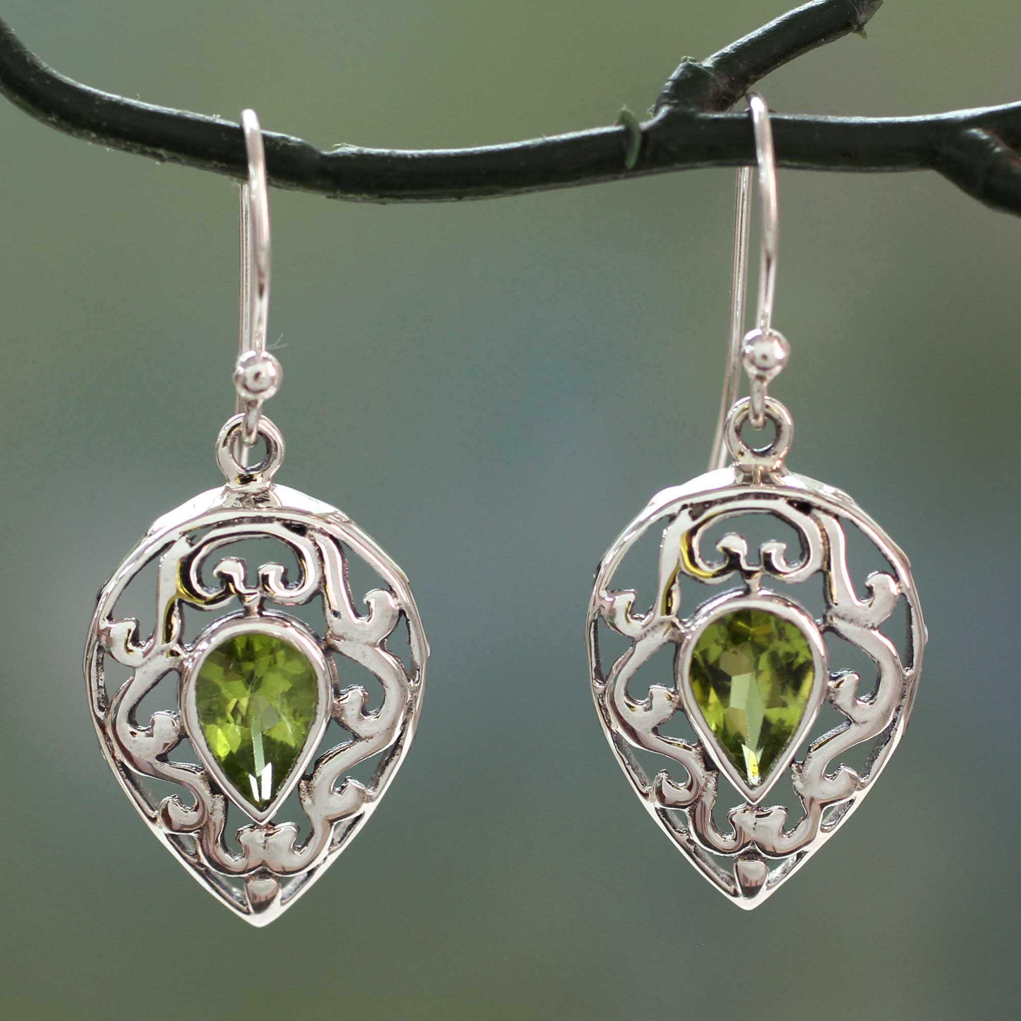 Premium Lime Lace Peridot Drop Earrings - Handcrafted Elegance