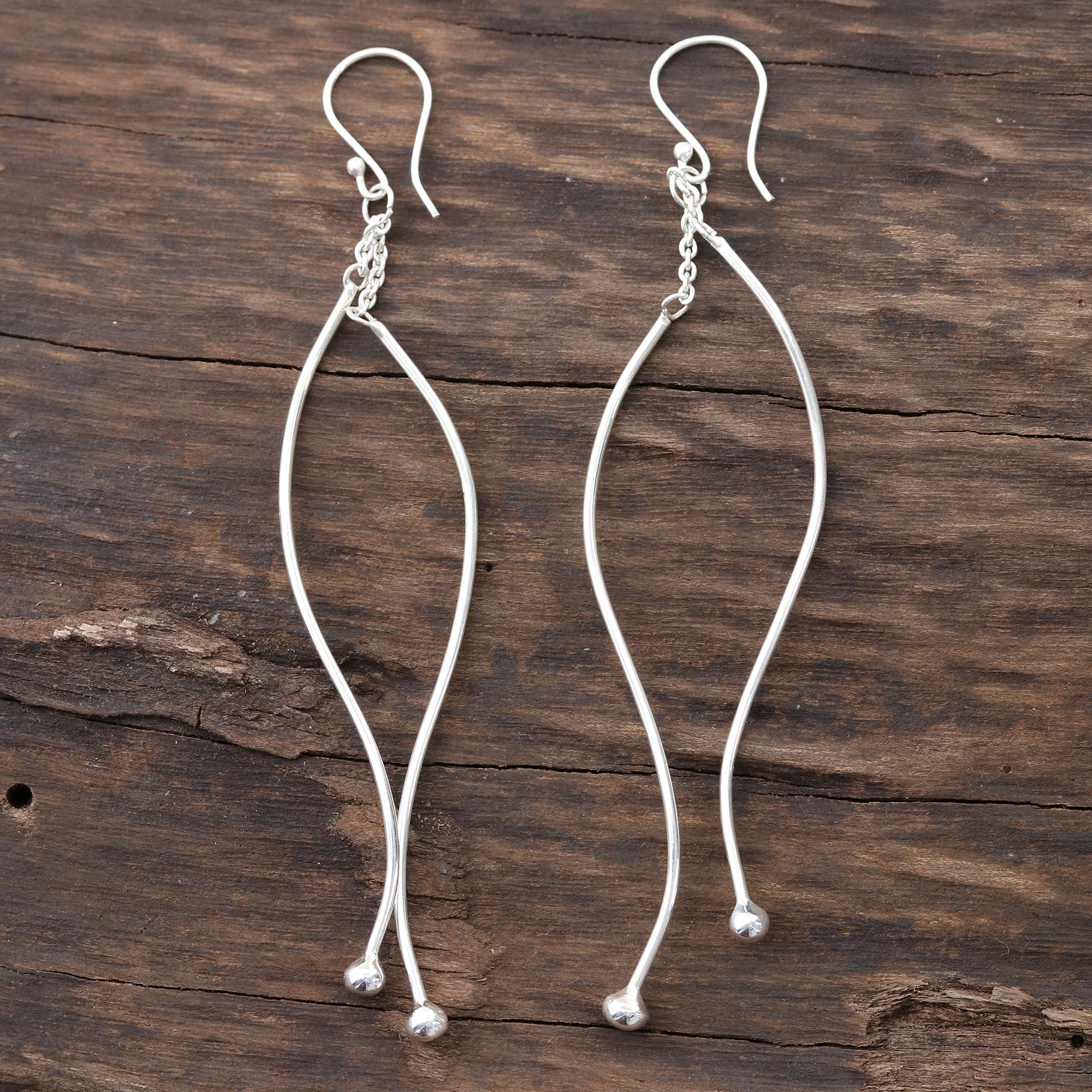 Premium Wavy Sterling Silver Dangle Earrings – Contemporary Elegance from India