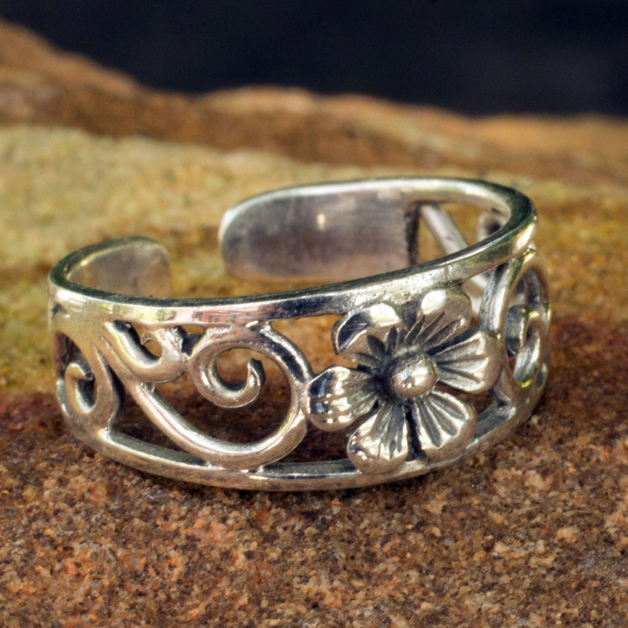 Premium Sterling Silver Toe Ring - Blossoming Paths Design