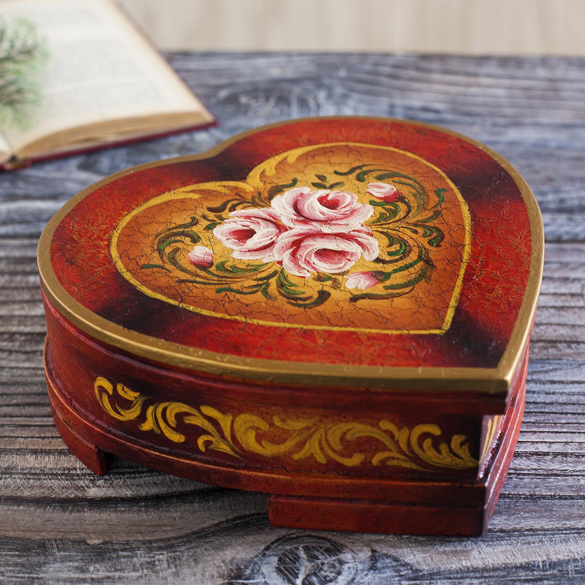 Premium Timeless Love: Handcrafted Heart-Shaped Cedar Jewelry Box for Women