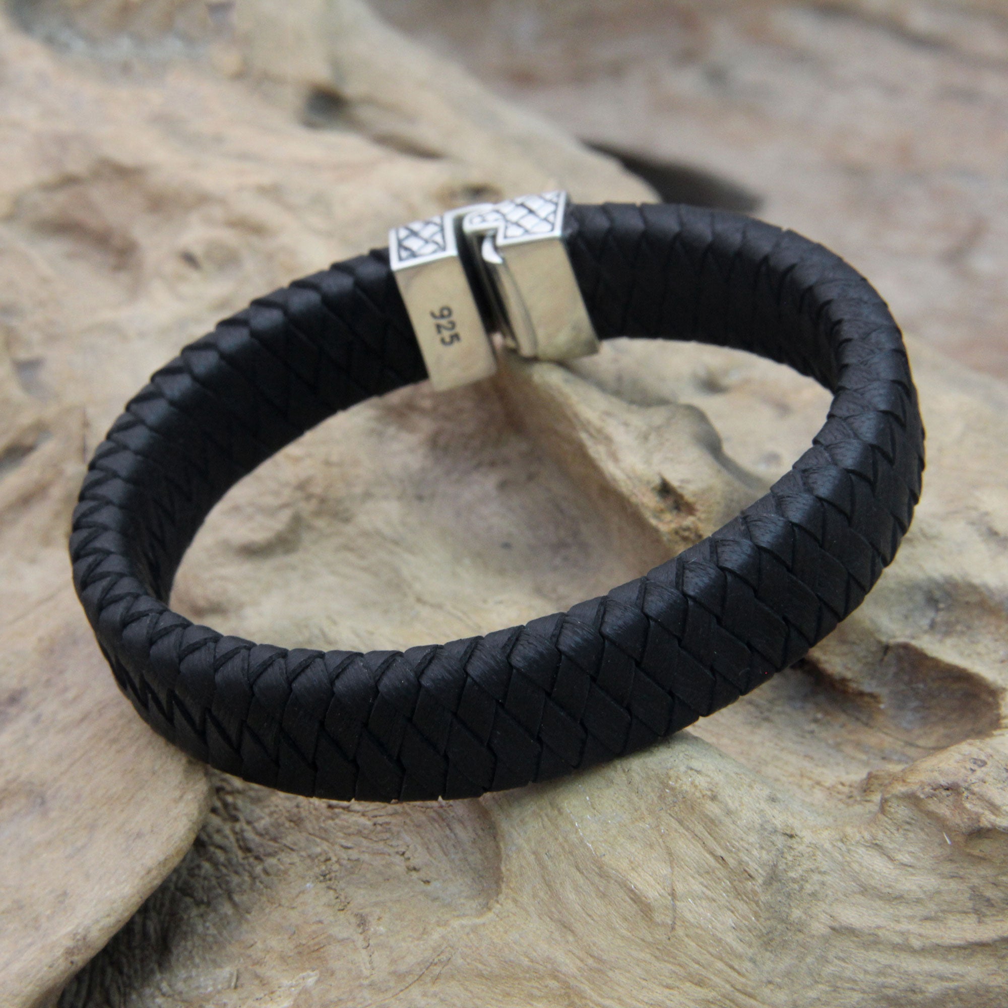 Premium Virile Leather Bracelet for Men - Ultimate Style Statement