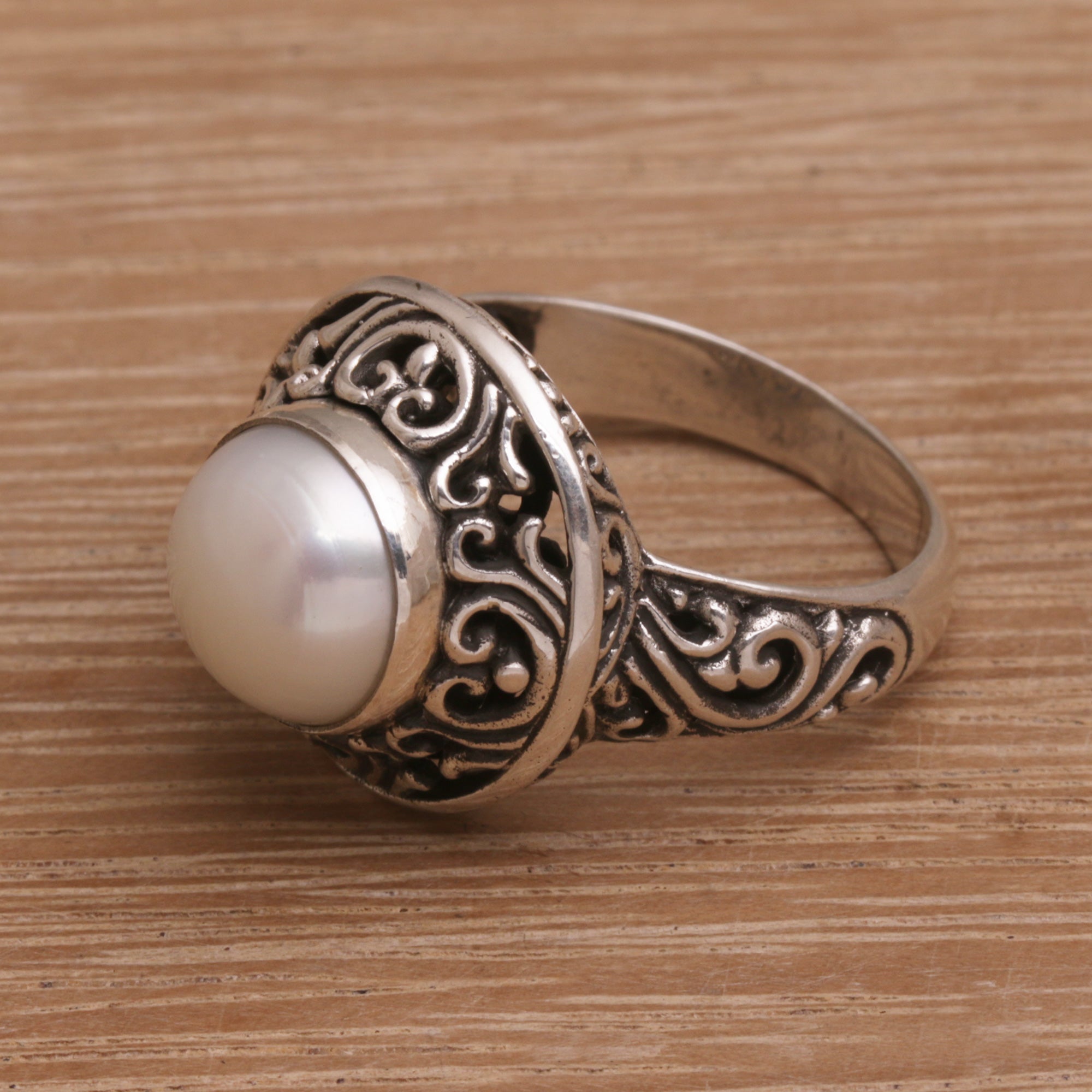 Premium Shining Kingdom Handmade 925 Sterling Silver Cultured Pearl Cocktail Ring