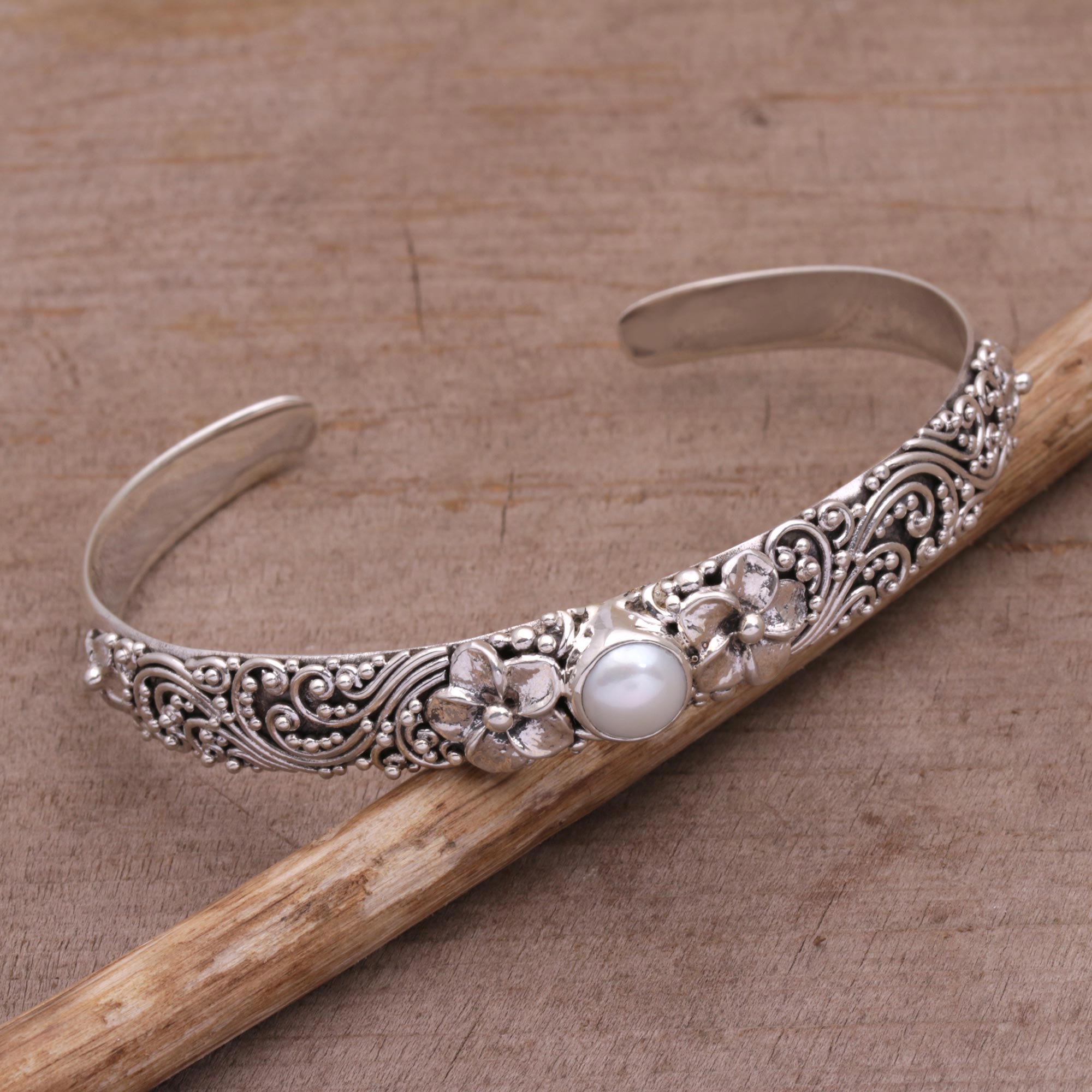 Premium Bali Cultured Pearl & Sterling Silver Floral Cuff Bracelet - Handcrafted Elegance