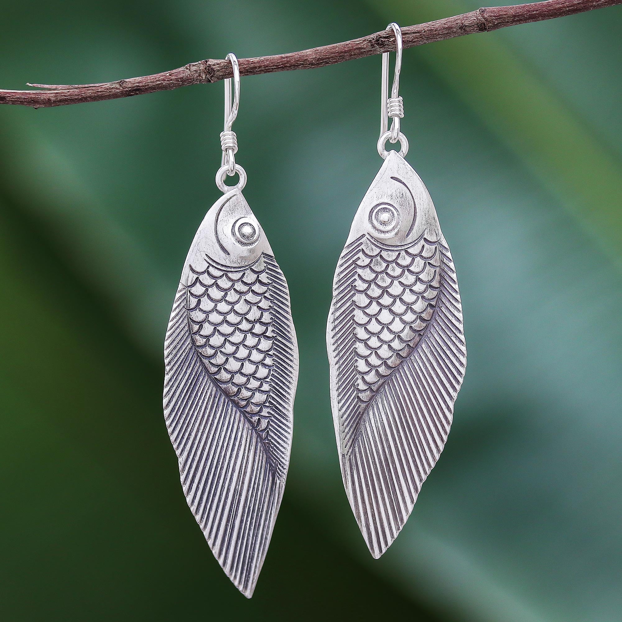 Premium Karen Hill Tribe Silver Fish Earrings – Handcrafted Elegance