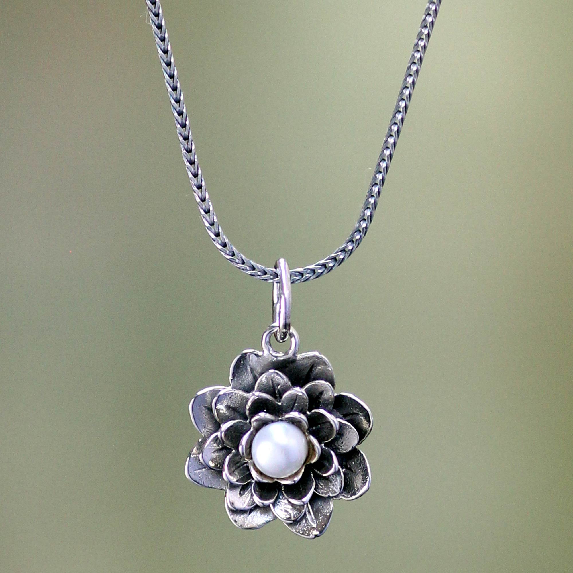 Premium Sacred White Lotus Pearl Necklace