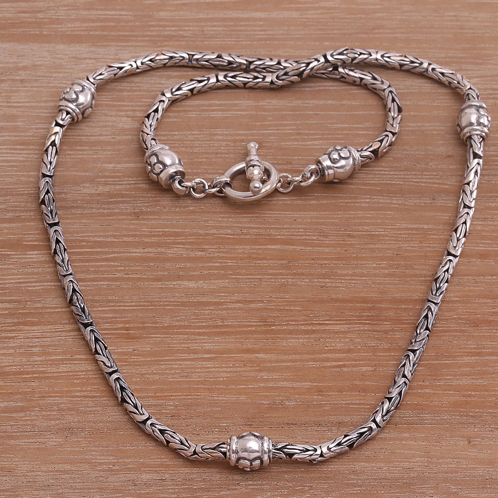 Premium Floral Borobudur Silver Necklace - Handcrafted Elegance