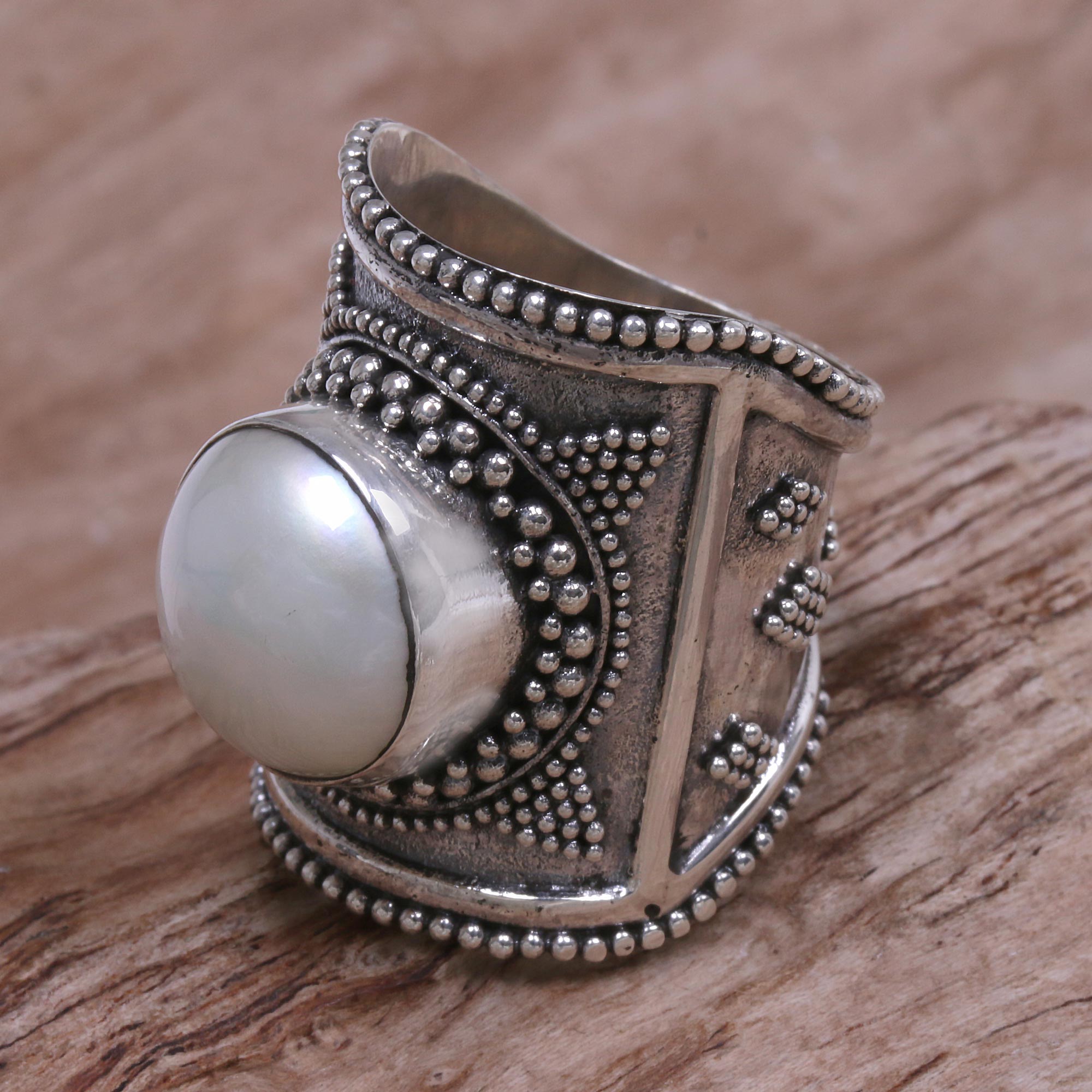 Premium Glowing Heroine Sterling Silver & Cultured Mabe Pearl Ring - Bali Handcrafted Jewelry