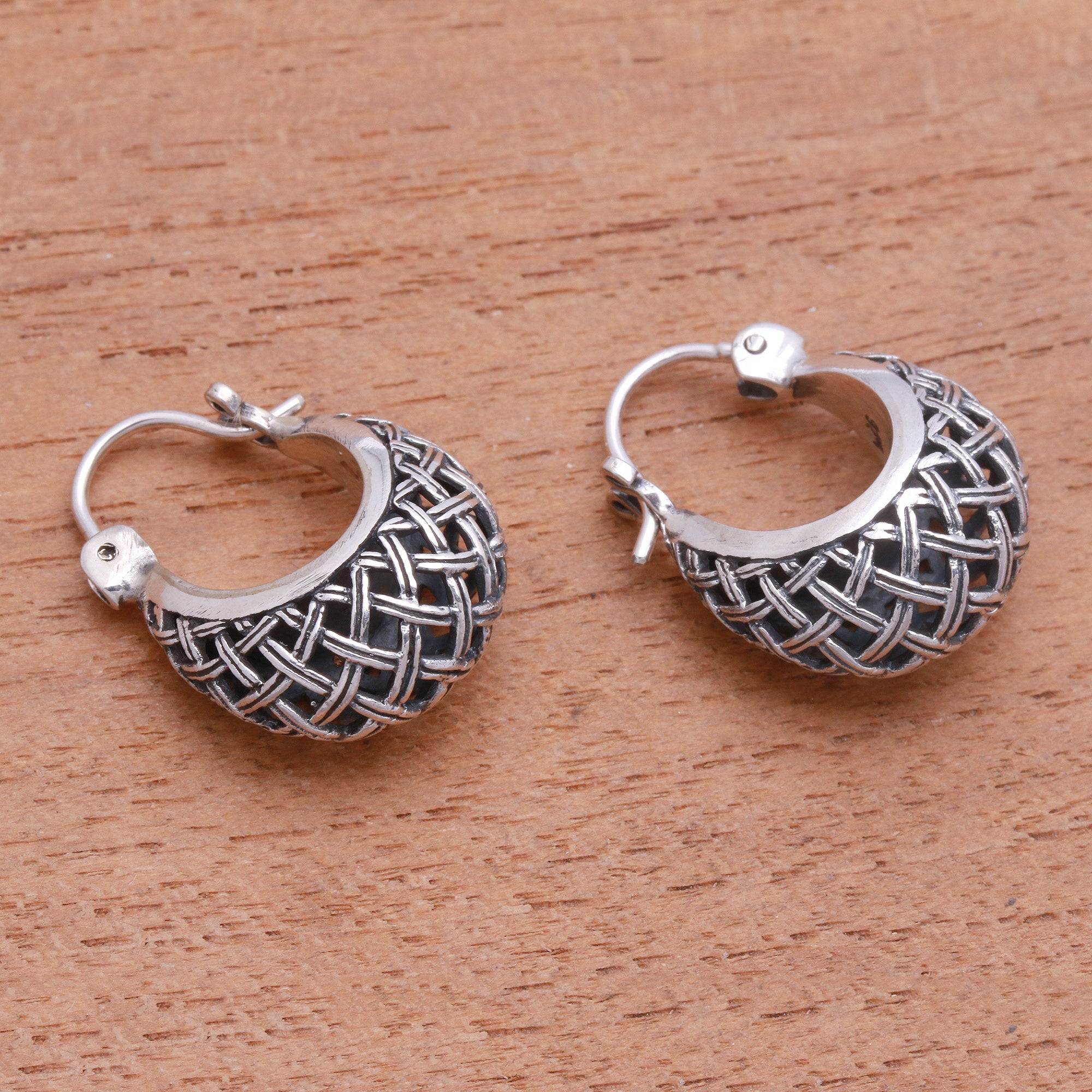 Premium Bali Sterling Silver Hoop Earrings – Intricate Woven Basket Design