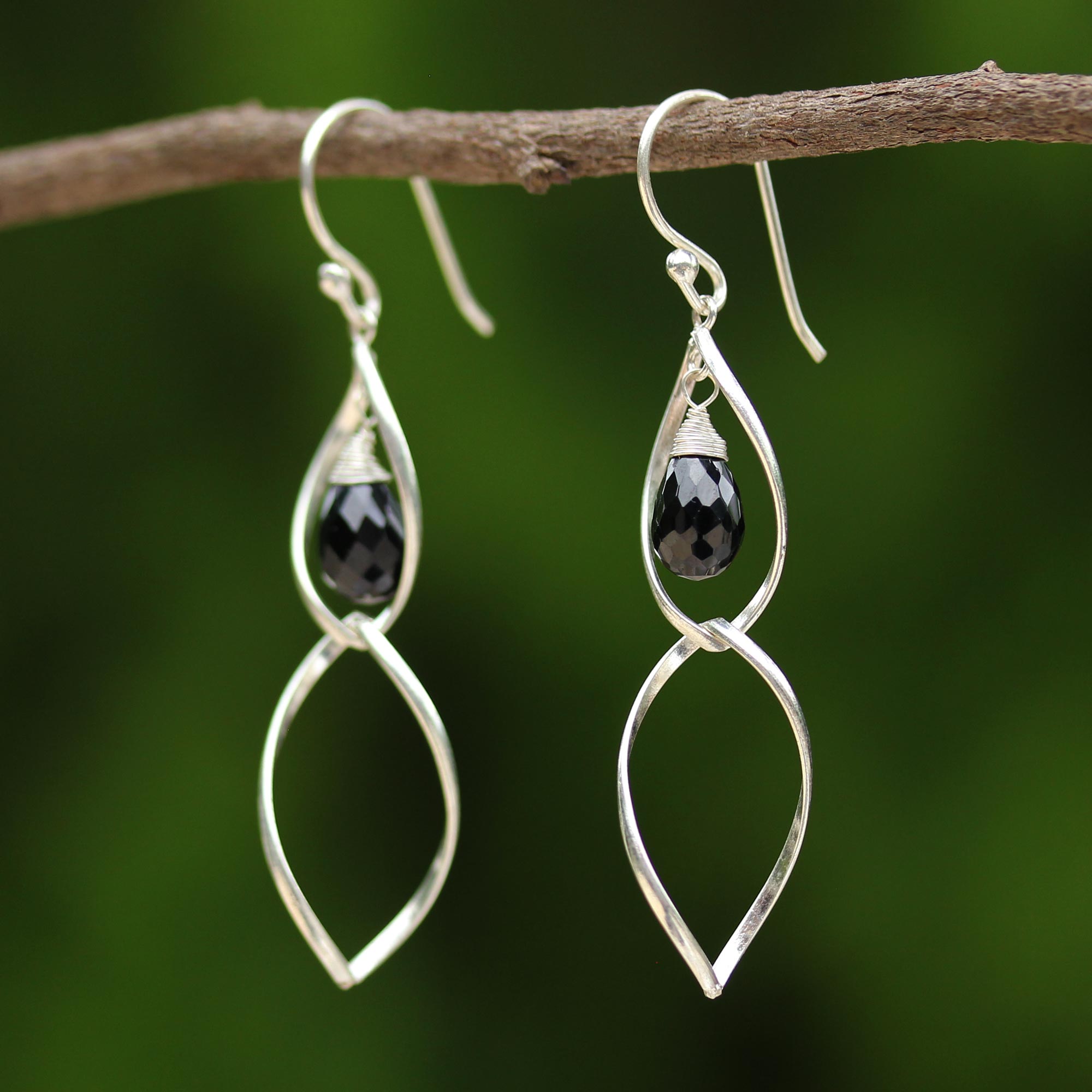 Premium Sterling Silver & Onyx Dangle Earrings - Elegant Dance Design