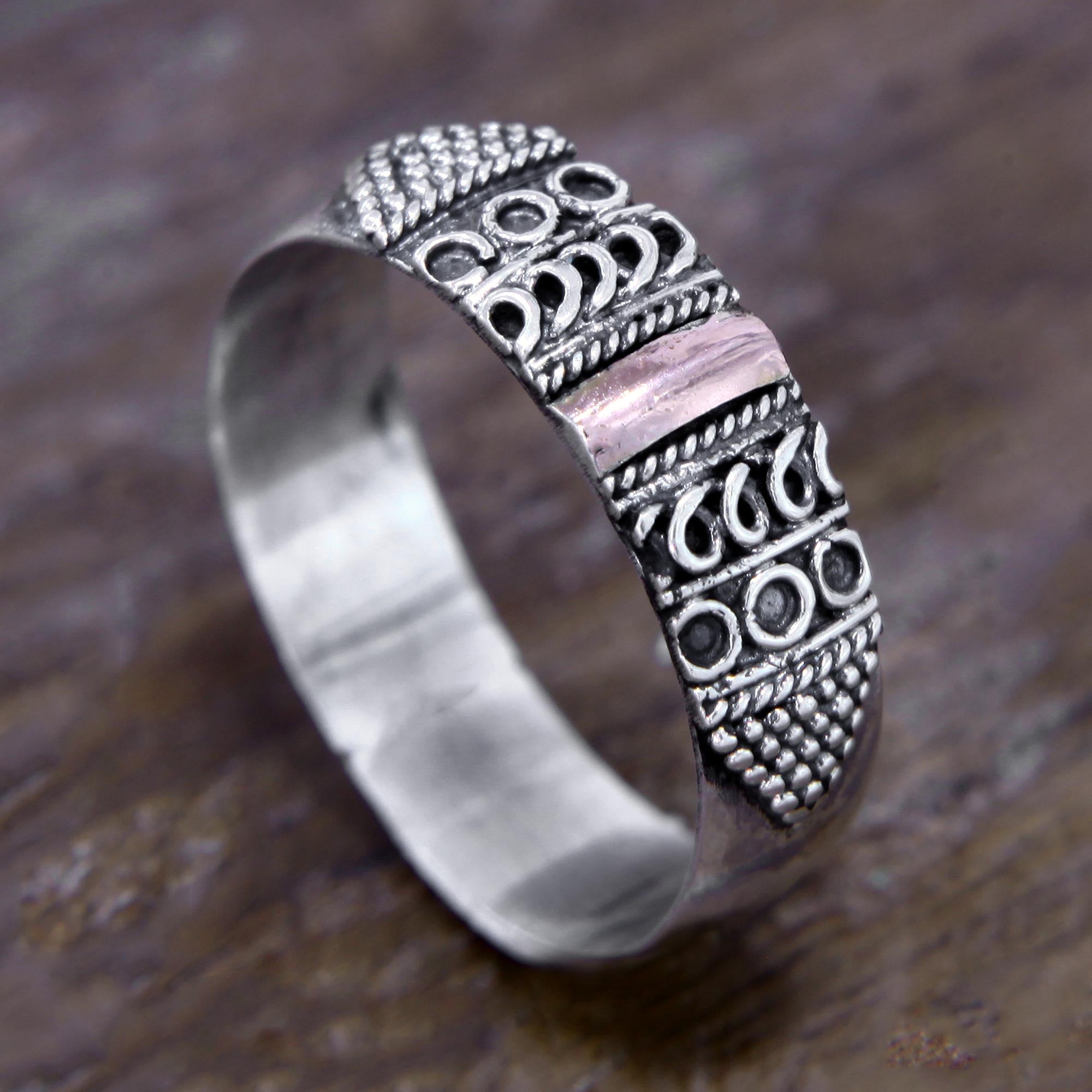 Premium Balinese Gold Accent Silver Band Ring – Handcrafted Elegance