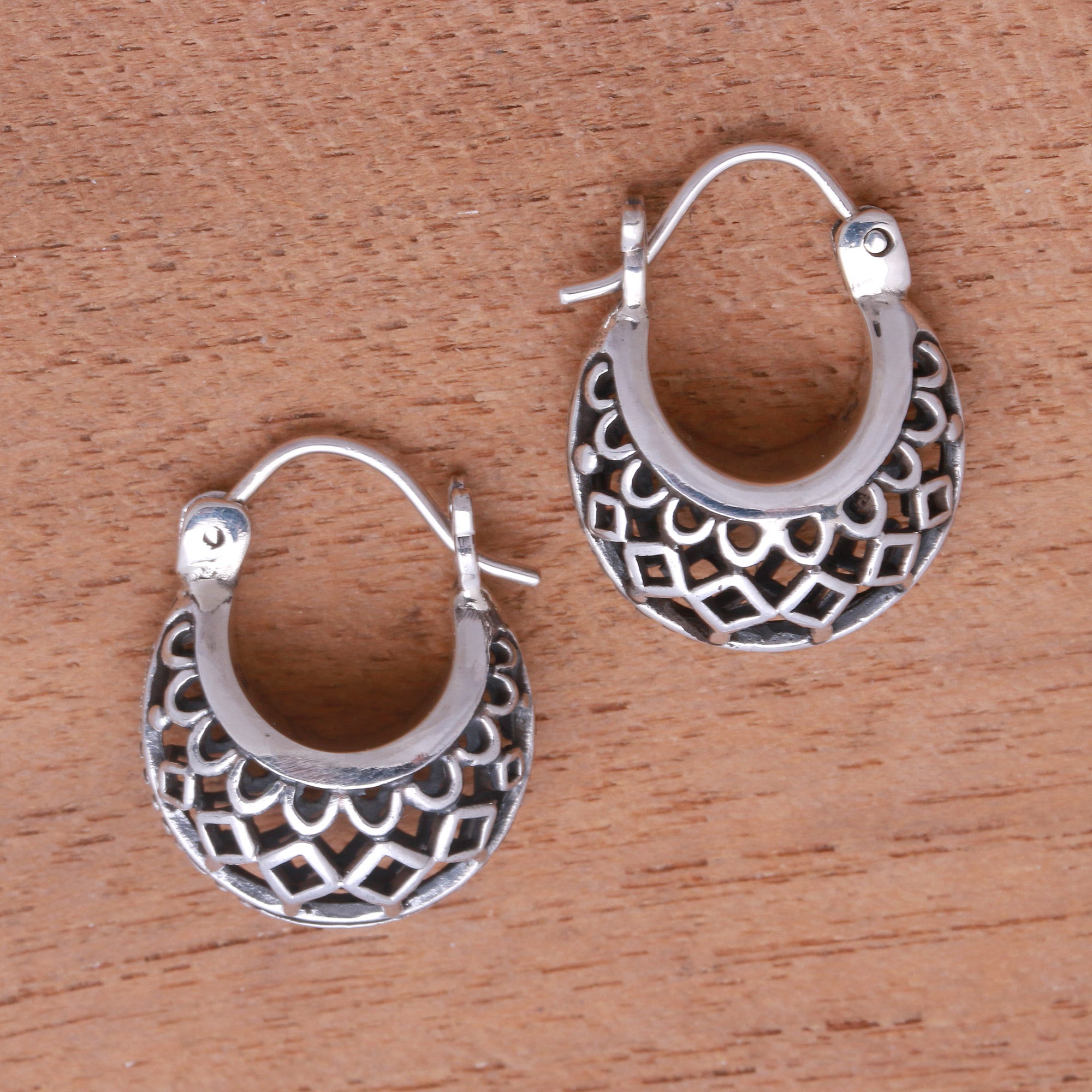 Premium Curved Elegance Openwork Sterling Silver Hoop Earrings - Handcrafted in Bali