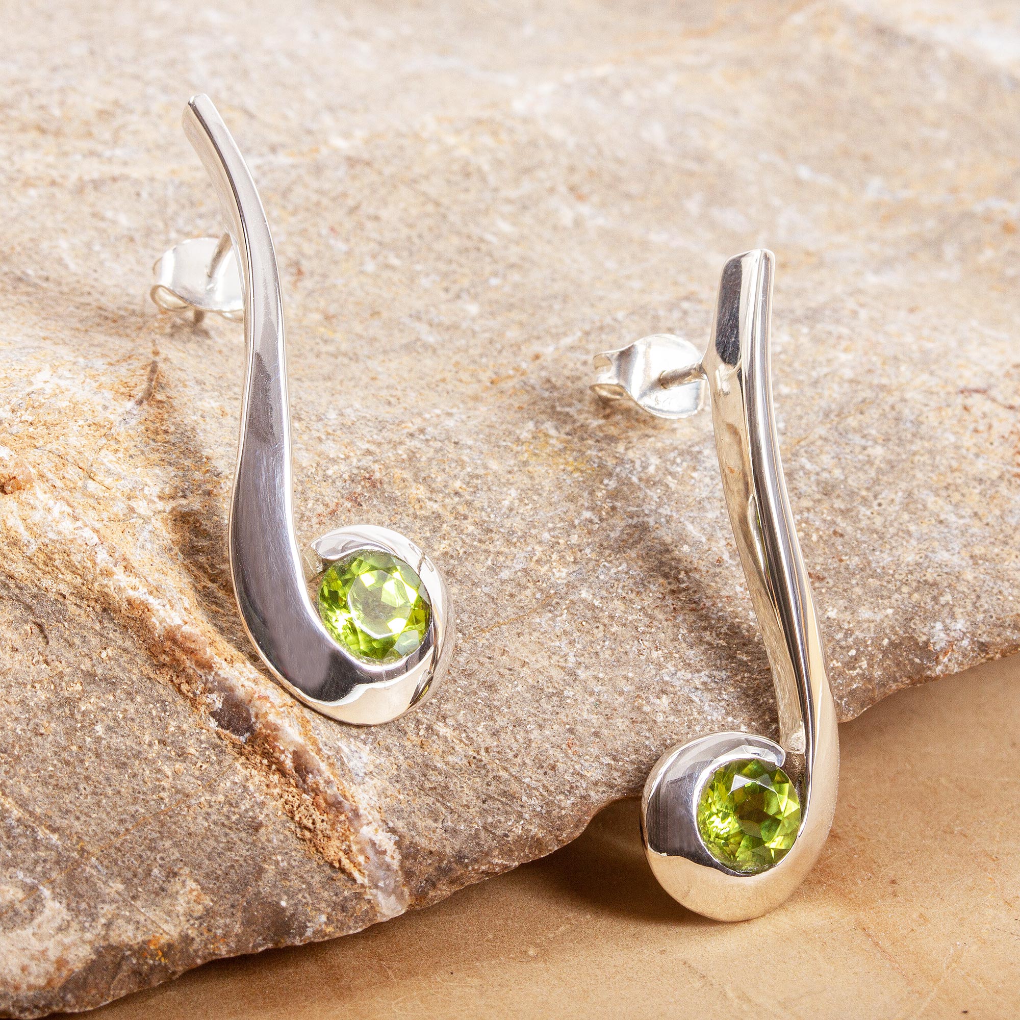 Premium Peridot Drop Earrings - Contemporary Elegance