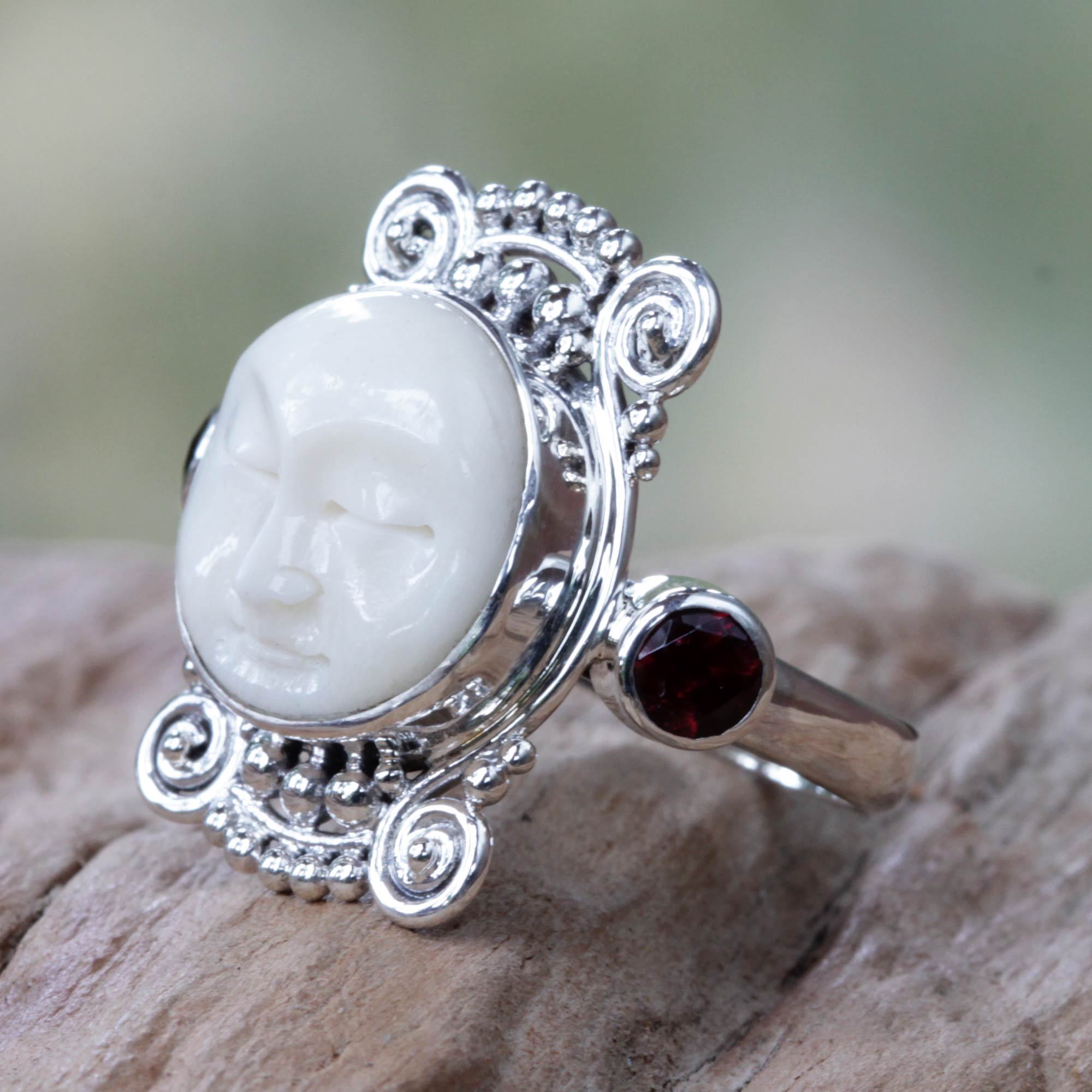 Premium Moon's Dream Sterling Silver & Garnet Ring - Handcrafted Elegance