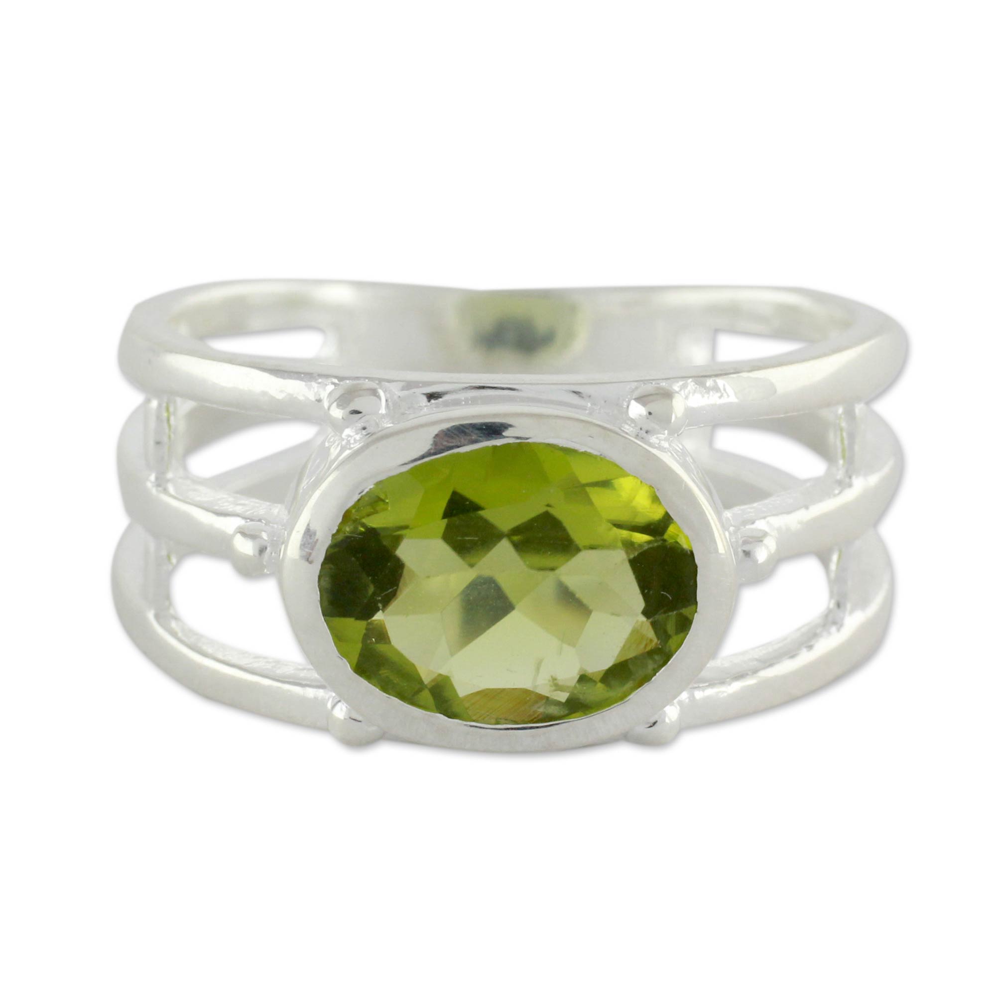 Premium Forest Glow Peridot Ring – Sterling Silver Elegance