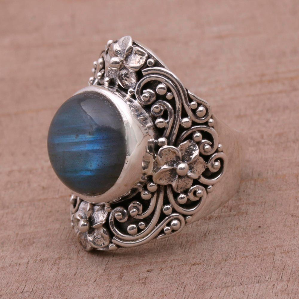 Premium Bali Artisan Labradorite Sterling Silver Dome Ring