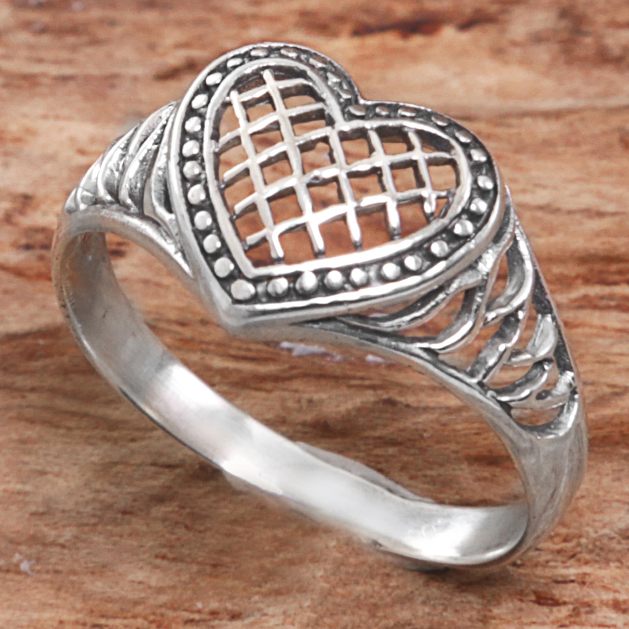 Premium Bali Heart Sterling Silver Cocktail Ring – Handcrafted Jewelry from Indonesia