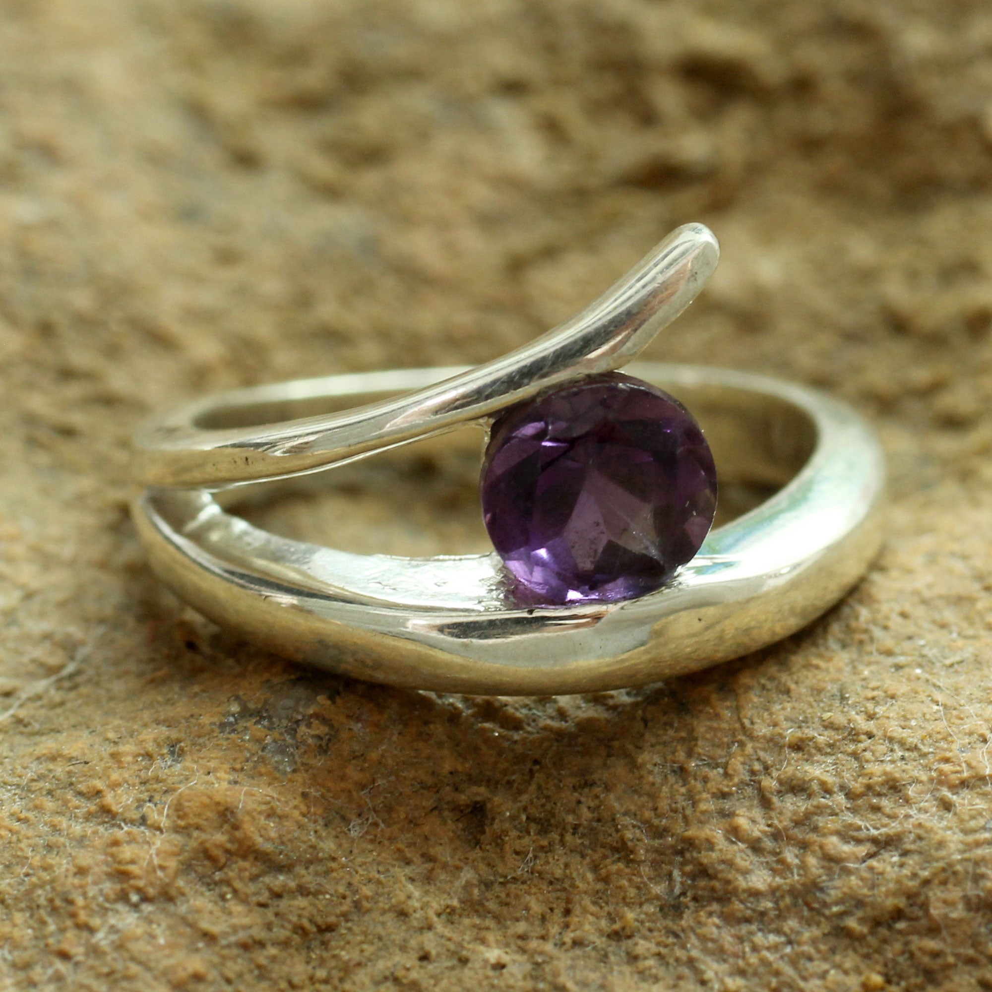 Premium Amethyst Solitaire Ring - Sterling Silver Elegance