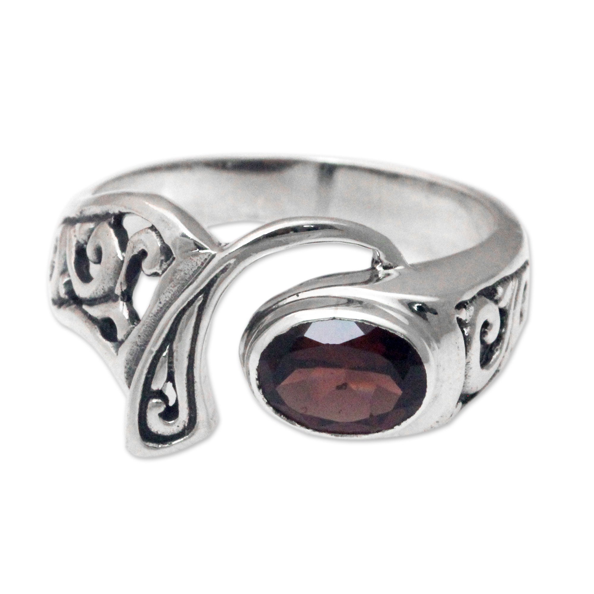 Premium Jimbaran Sterling Silver & Garnet Ring - Handcrafted Elegance