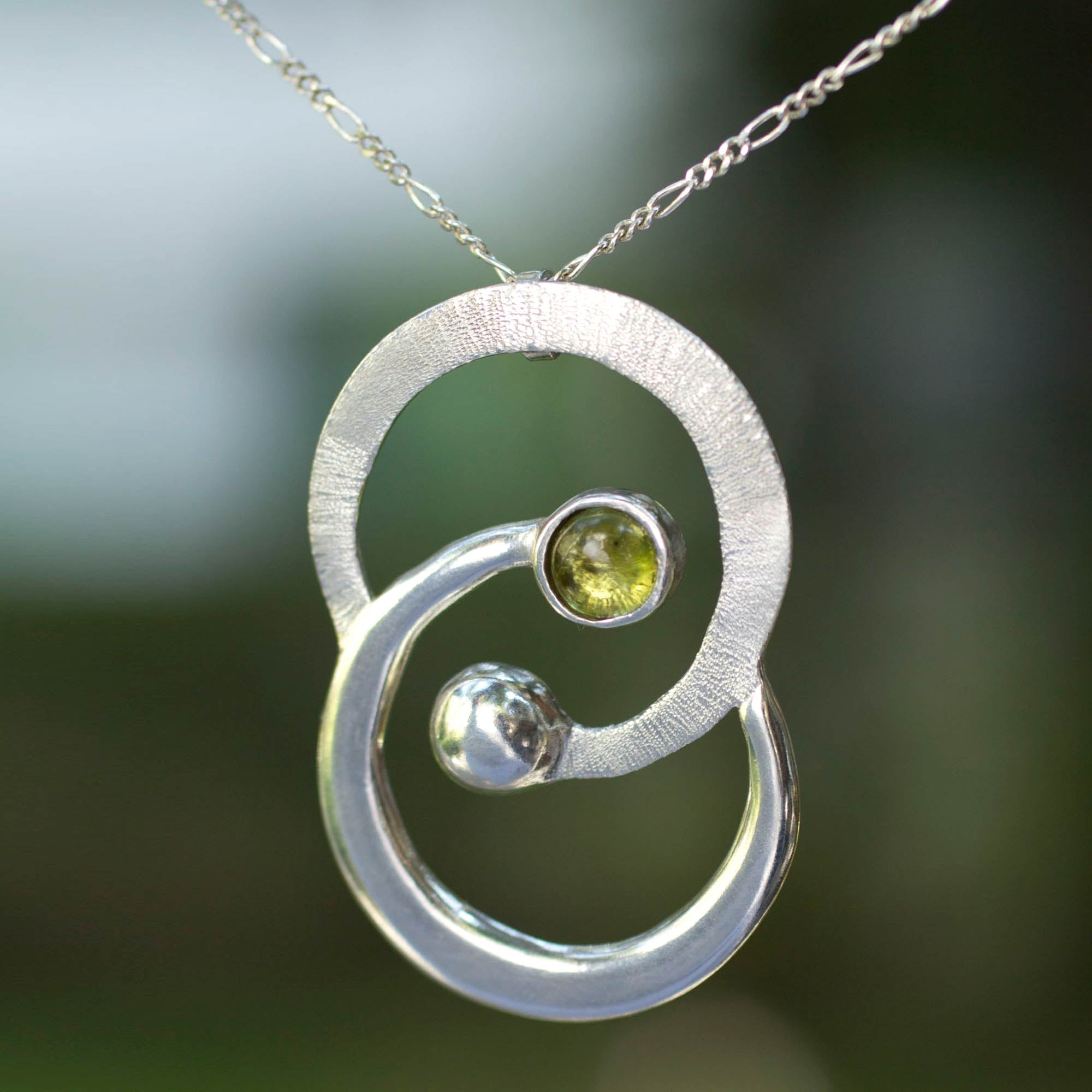 Premium Gemini Zodiac Necklace – Sterling Silver with Peridot