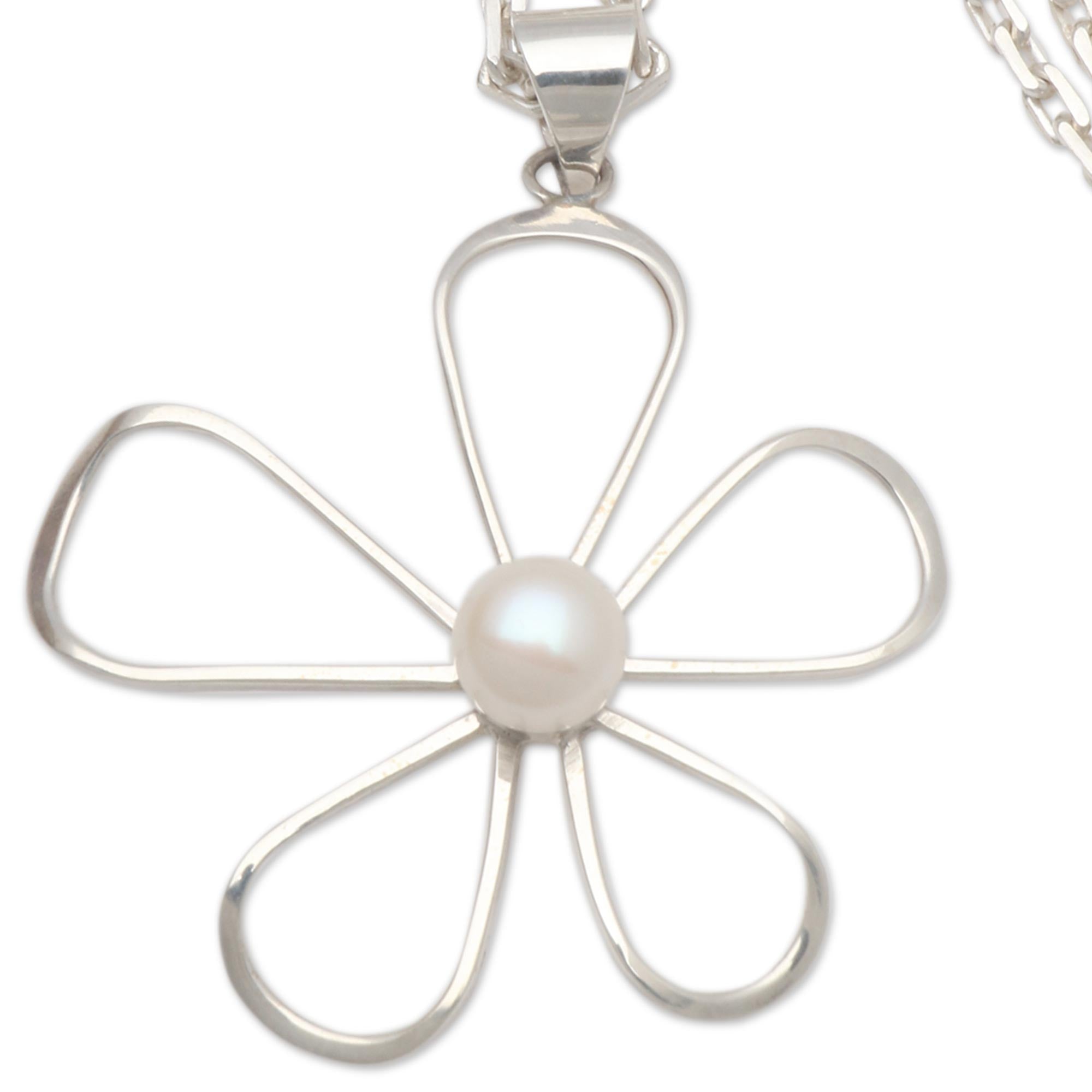 Premium Floral Pearl Pendant Necklace - Handcrafted in Bali