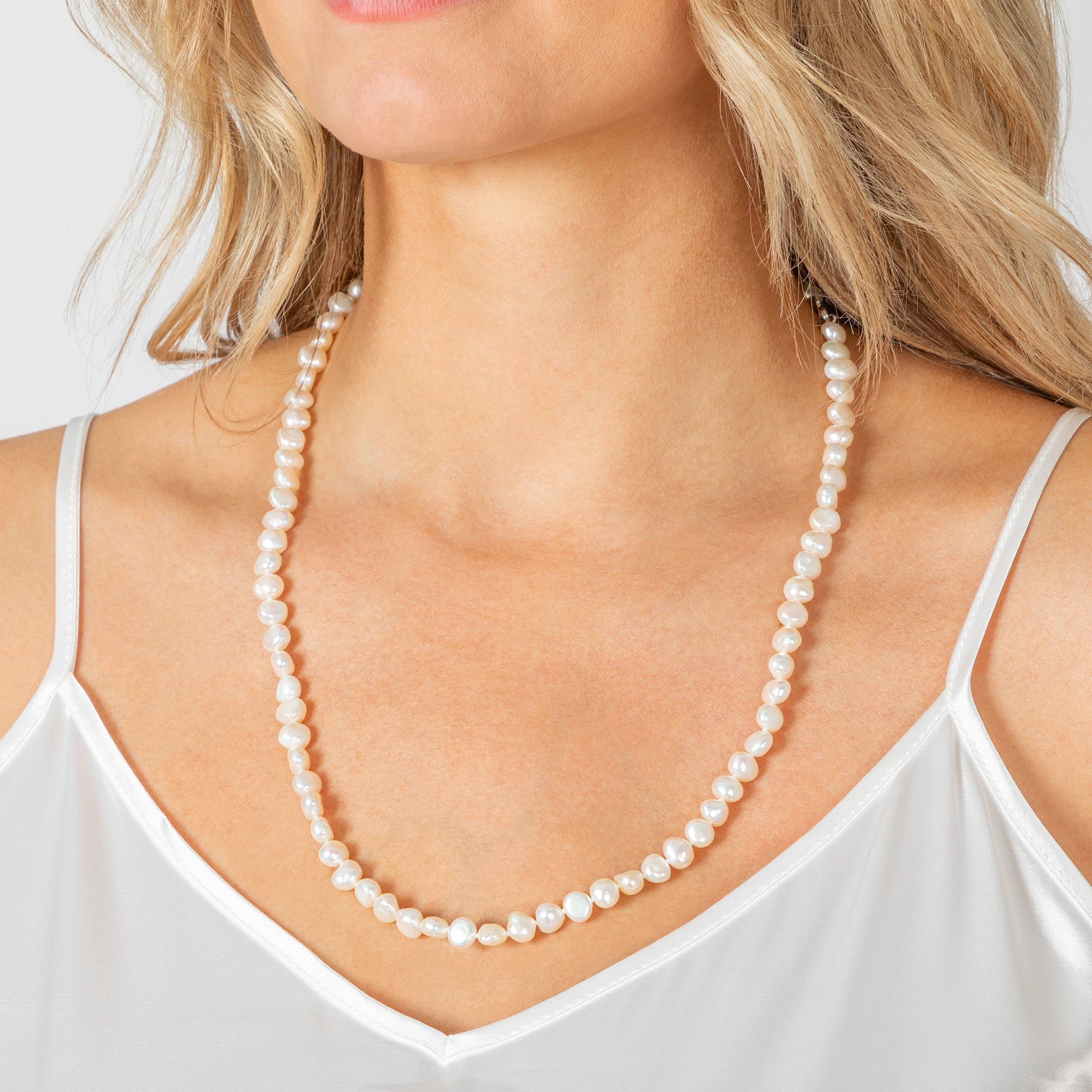 Premium Elegance Pearl Rope Necklace