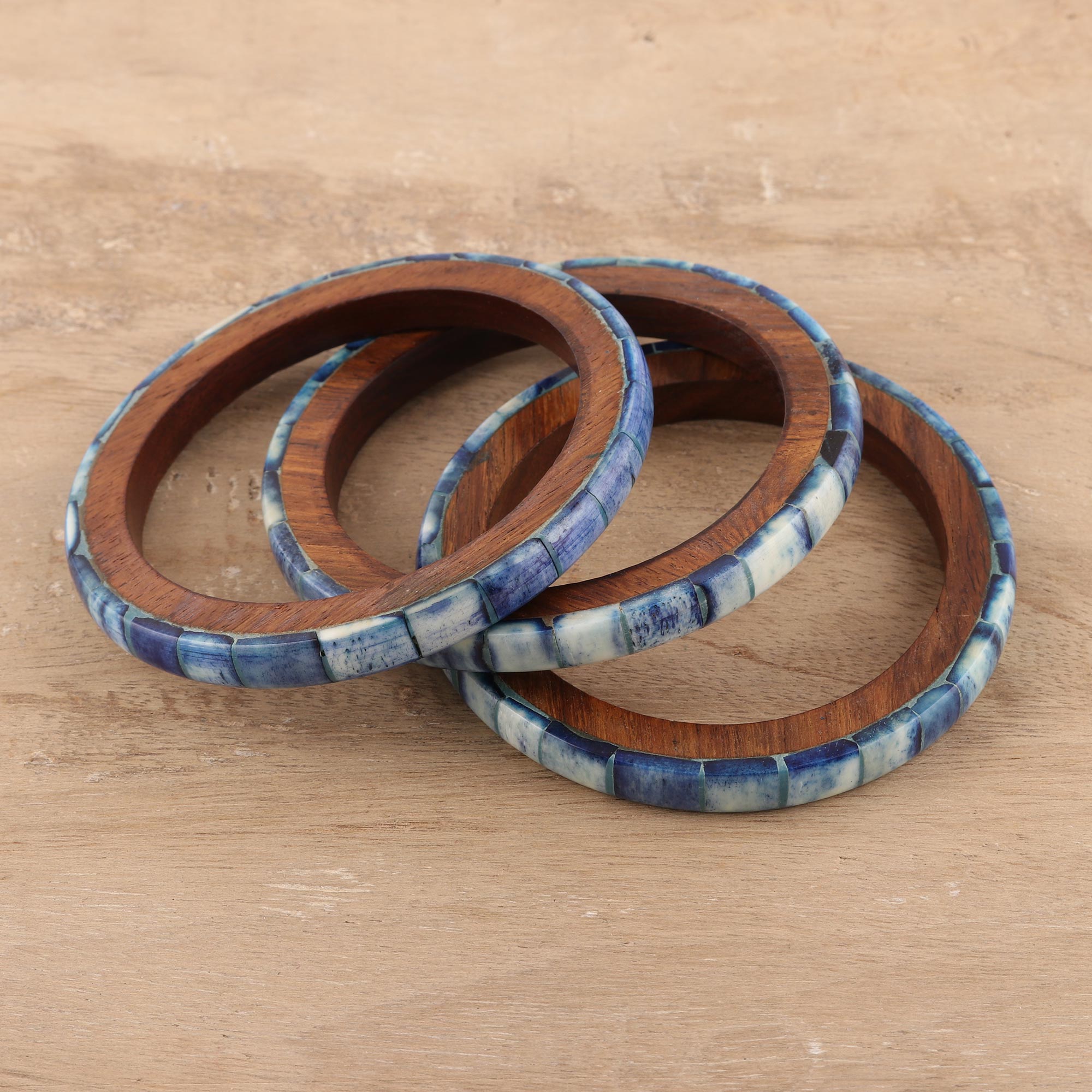 Premium Blue Saga Handcrafted Bone & Mango Wood Bangle Bracelet Set (3-Piece)