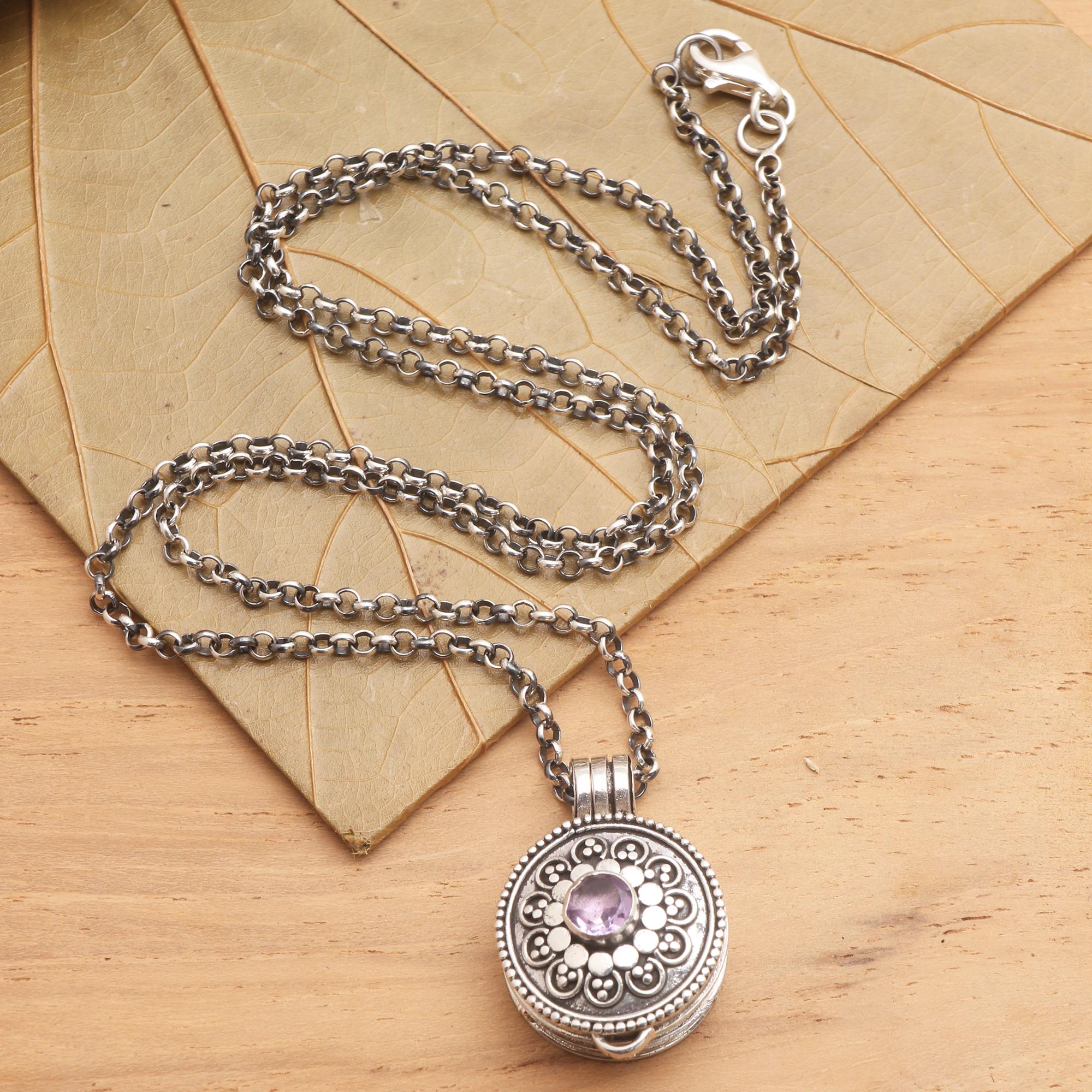 Premium Gianyar Grace Amethyst Locket Necklace - Sterling Silver Pendant