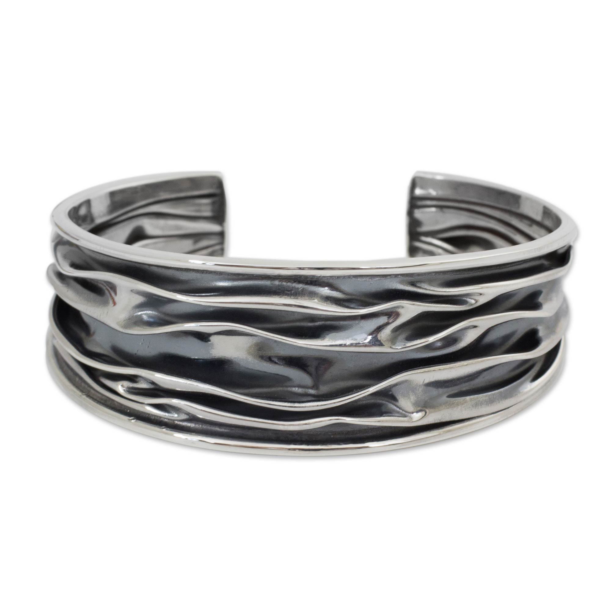 Premium River Silver Cuff Bracelet - Handcrafted Elegance