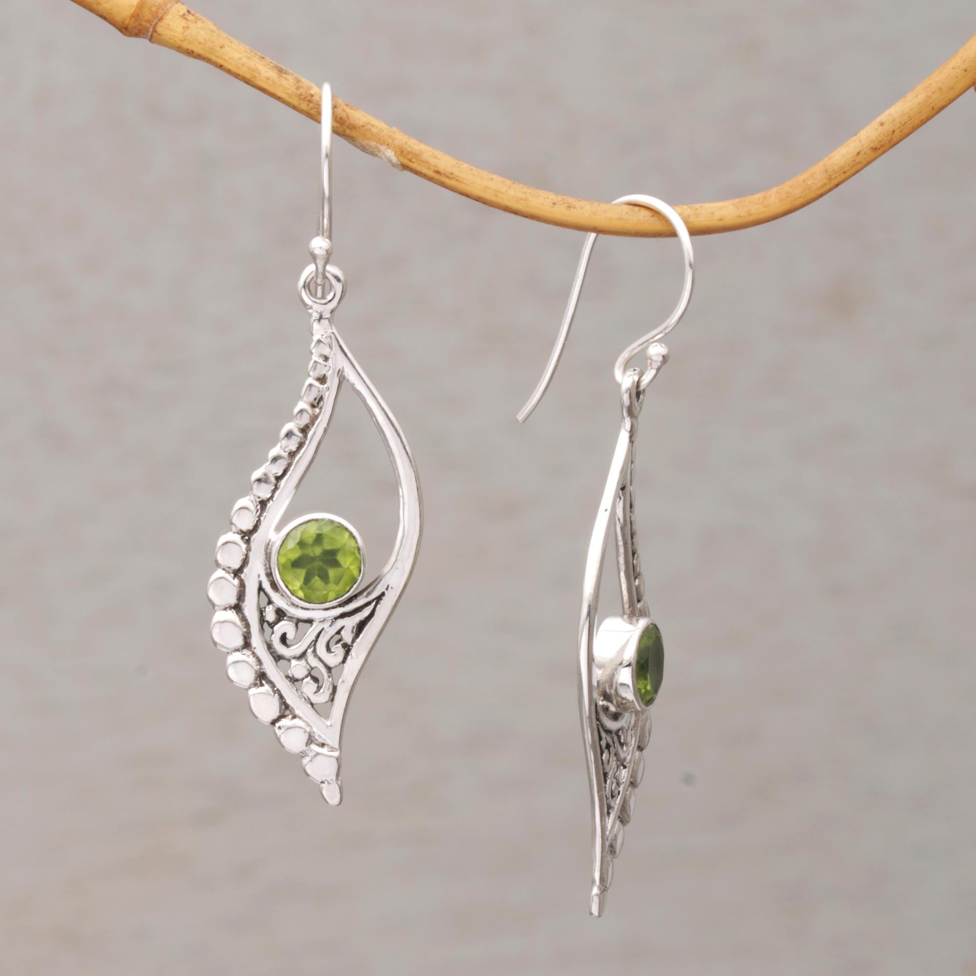 Premium Bali Jungle Dew Peridot Sterling Silver Dangle Earrings - Handcrafted Elegance