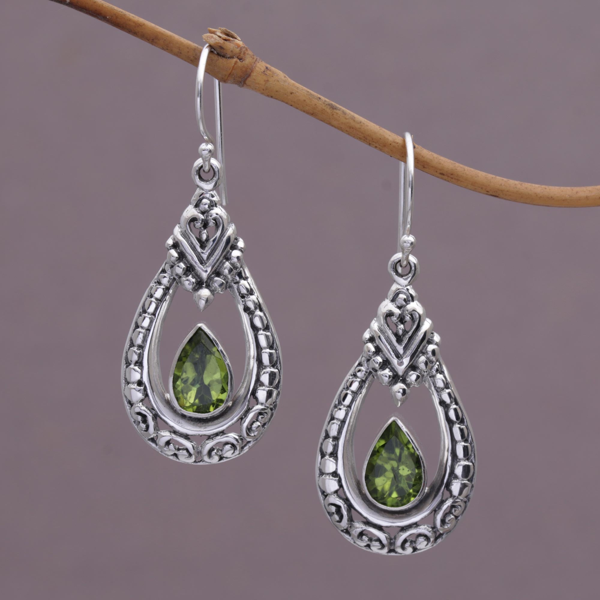 Premium Green Peridot & Silver Dangle Earrings – Handcrafted Elegance