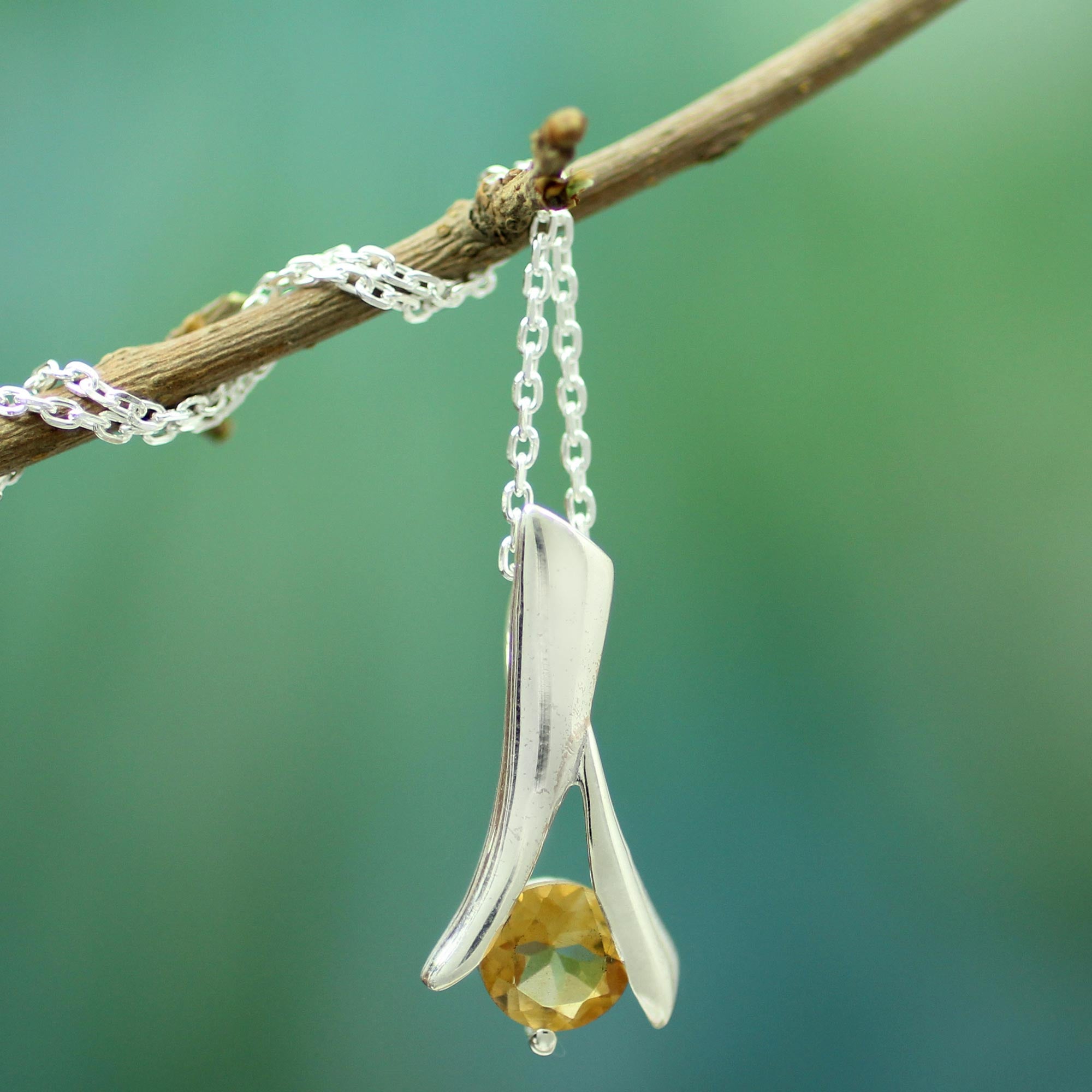 Premium Chennai Sun Citrine Necklace - Sterling Silver Modern Jewelry