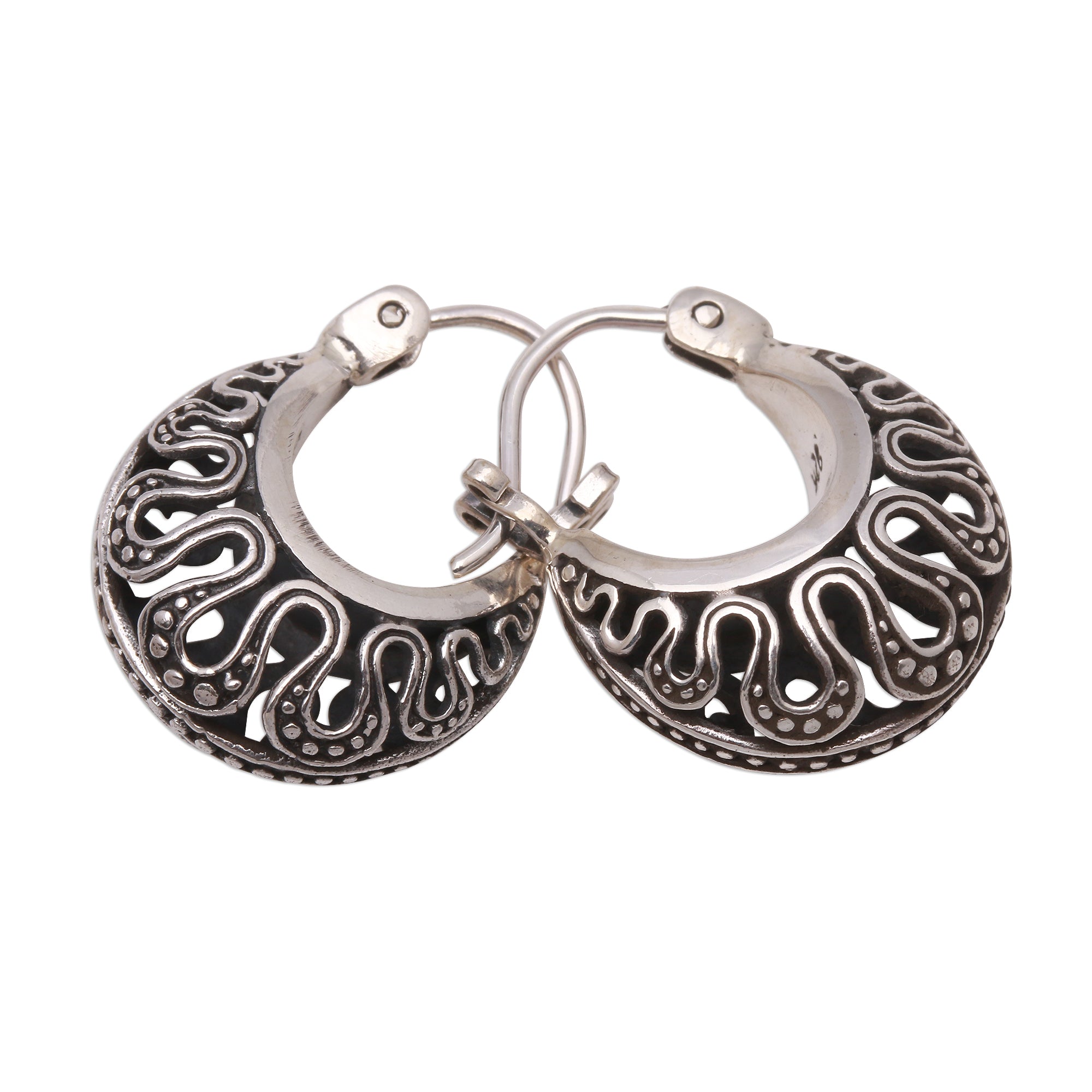 Premium Wavy Sterling Silver Hoop Earrings from Bali – Handcrafted Elegance