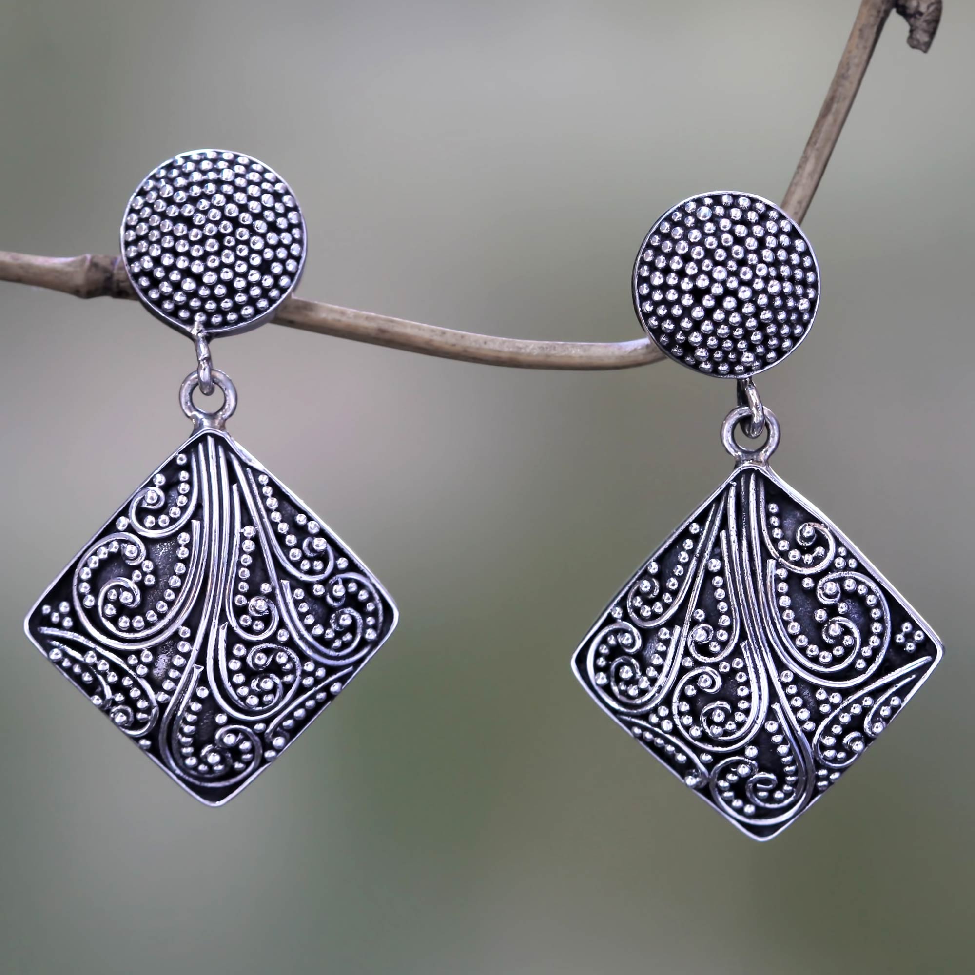 Premium Island Rain Silver Granule Earrings - Timeless Balinese Elegance