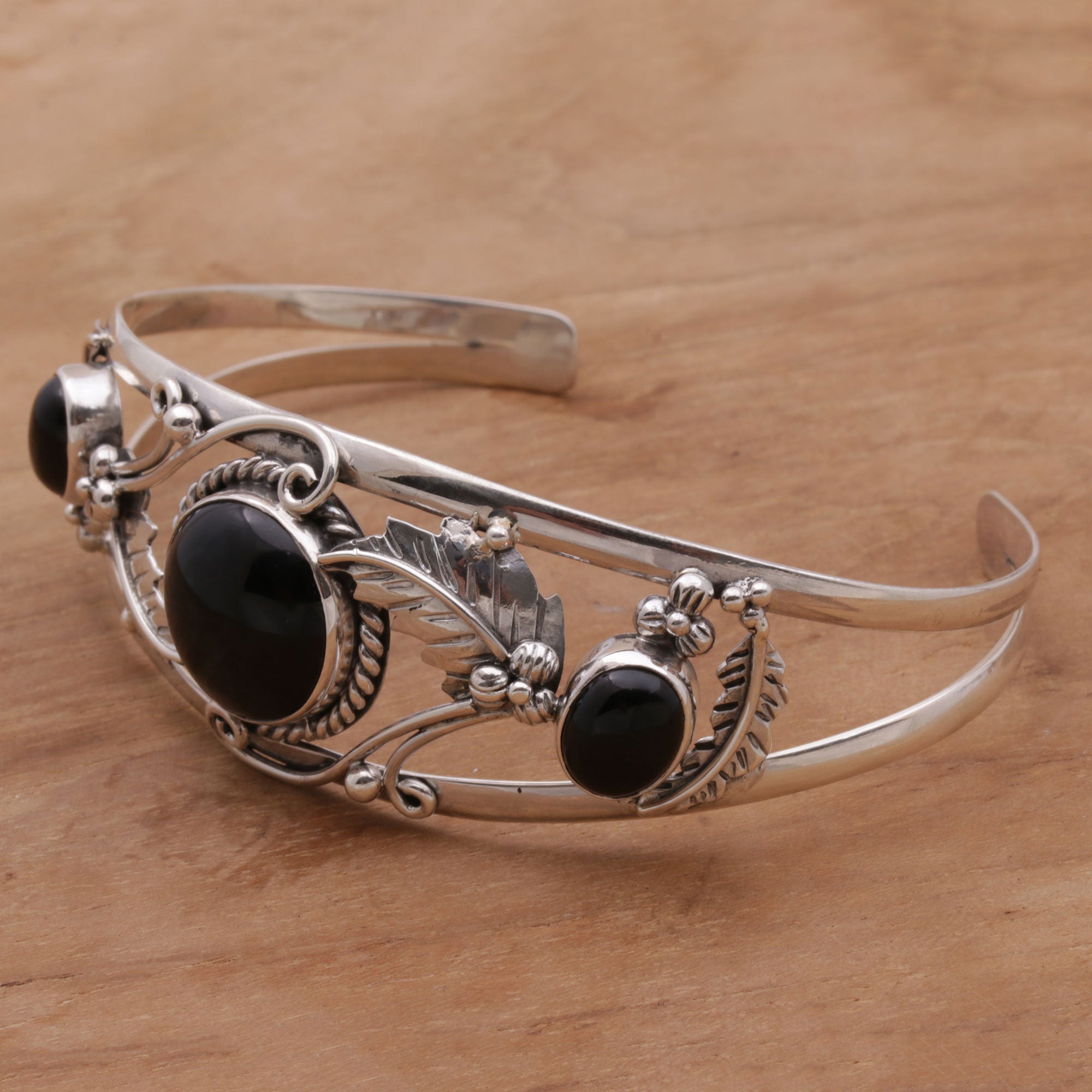 Premium Sterling Silver Leaf Cuff Bracelet with Onyx - Handcrafted in Bali