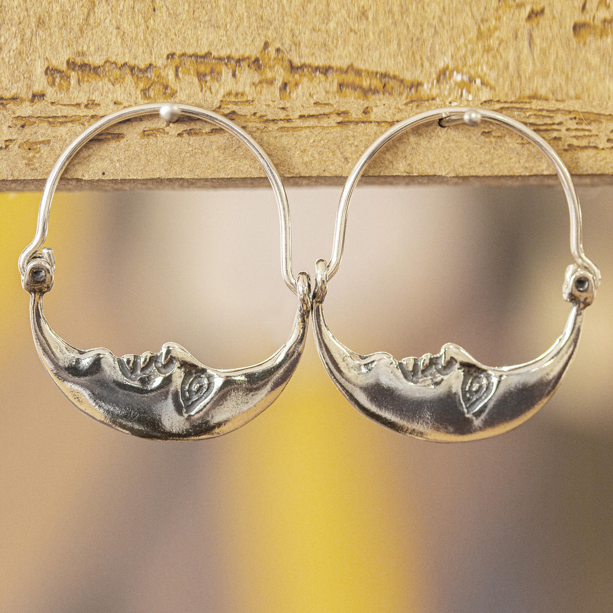 Premium Vintage Silver Crescent Moon Hoop Earrings – Handcrafted Elegance