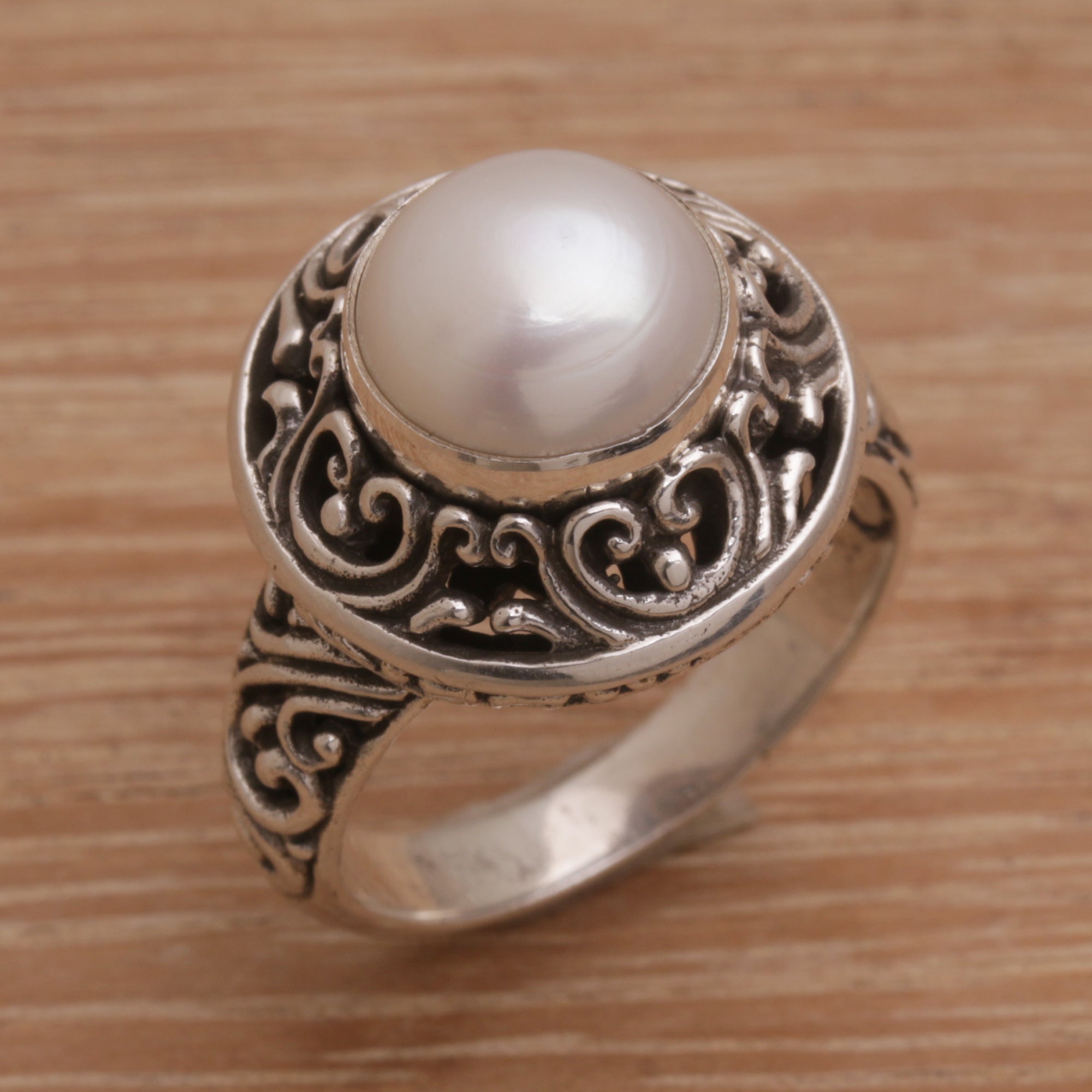 Premium Shining Kingdom Handmade 925 Sterling Silver Cultured Pearl Cocktail Ring