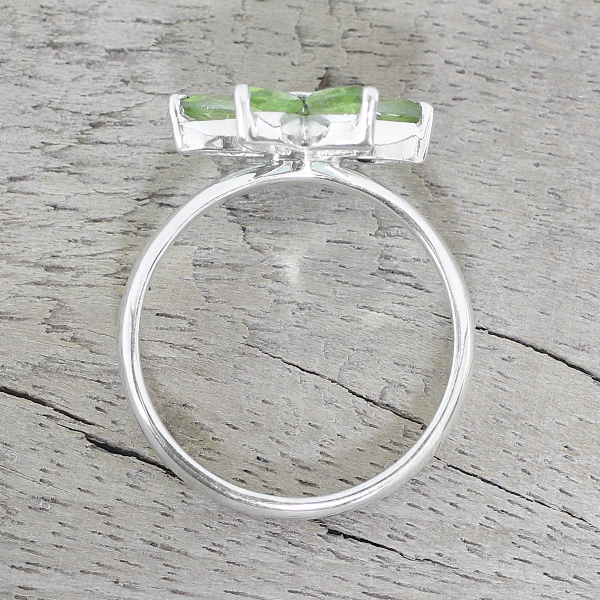 Premium Sterling Silver Peridot Floral Ring – Handcrafted Elegance from India