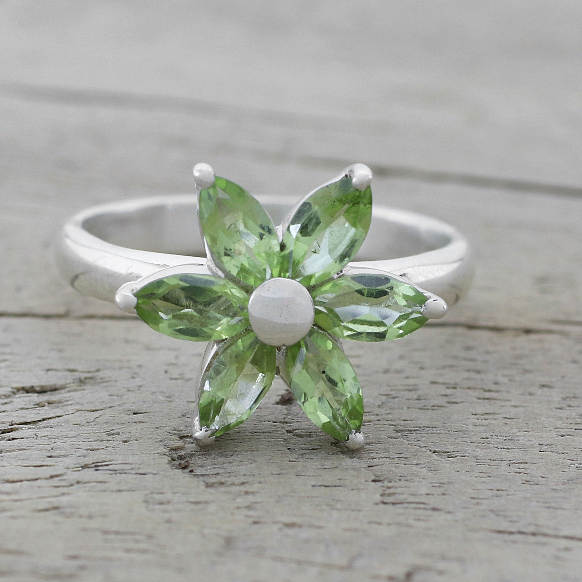 Premium Sterling Silver Peridot Floral Ring – Handcrafted Elegance from India