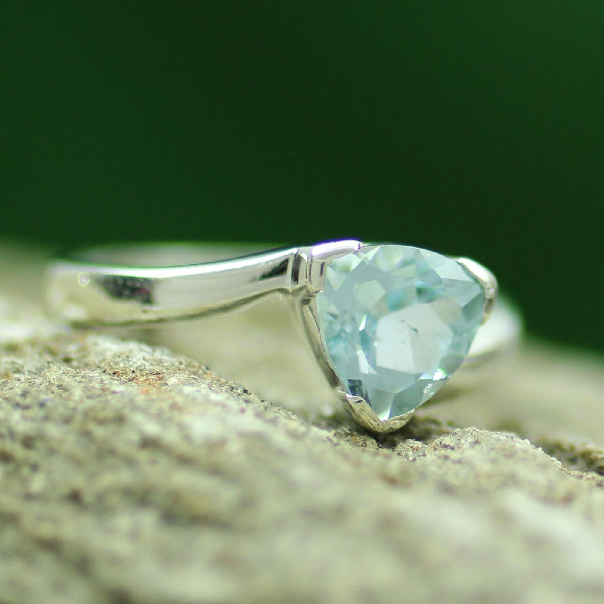 Premium Handcrafted Blue Topaz Solitaire Ring in Sterling Silver