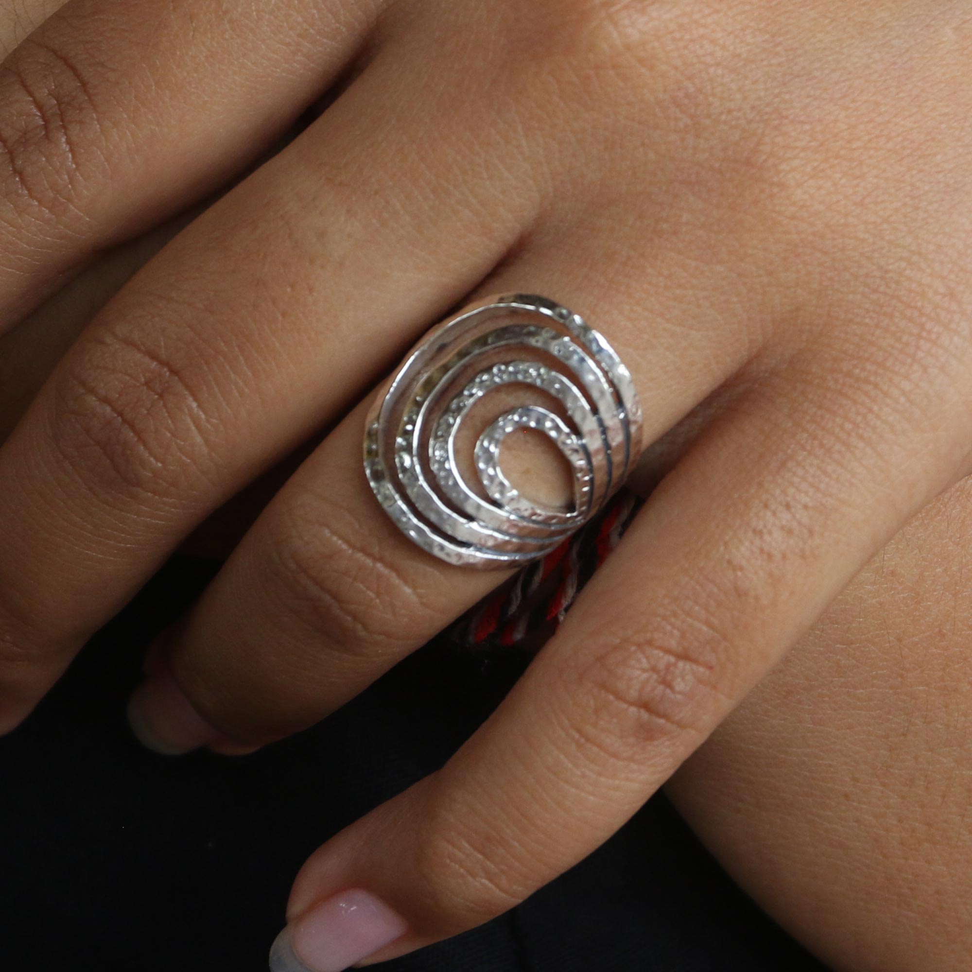 Premium Rippling Water Sterling Silver Band Ring - Handcrafted Elegance