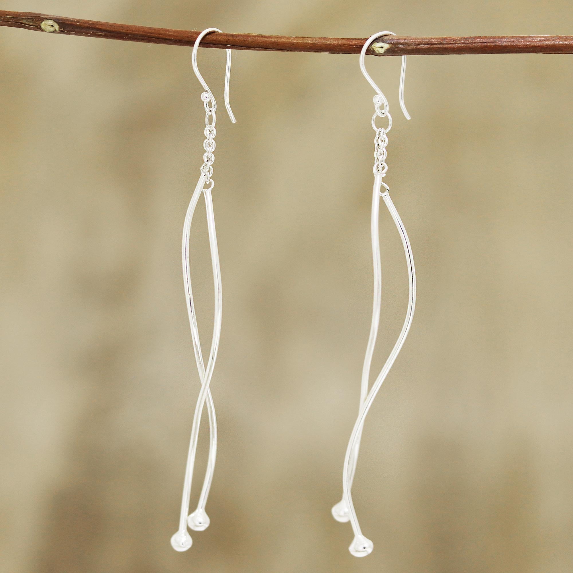 Premium Wavy Sterling Silver Dangle Earrings – Contemporary Elegance from India