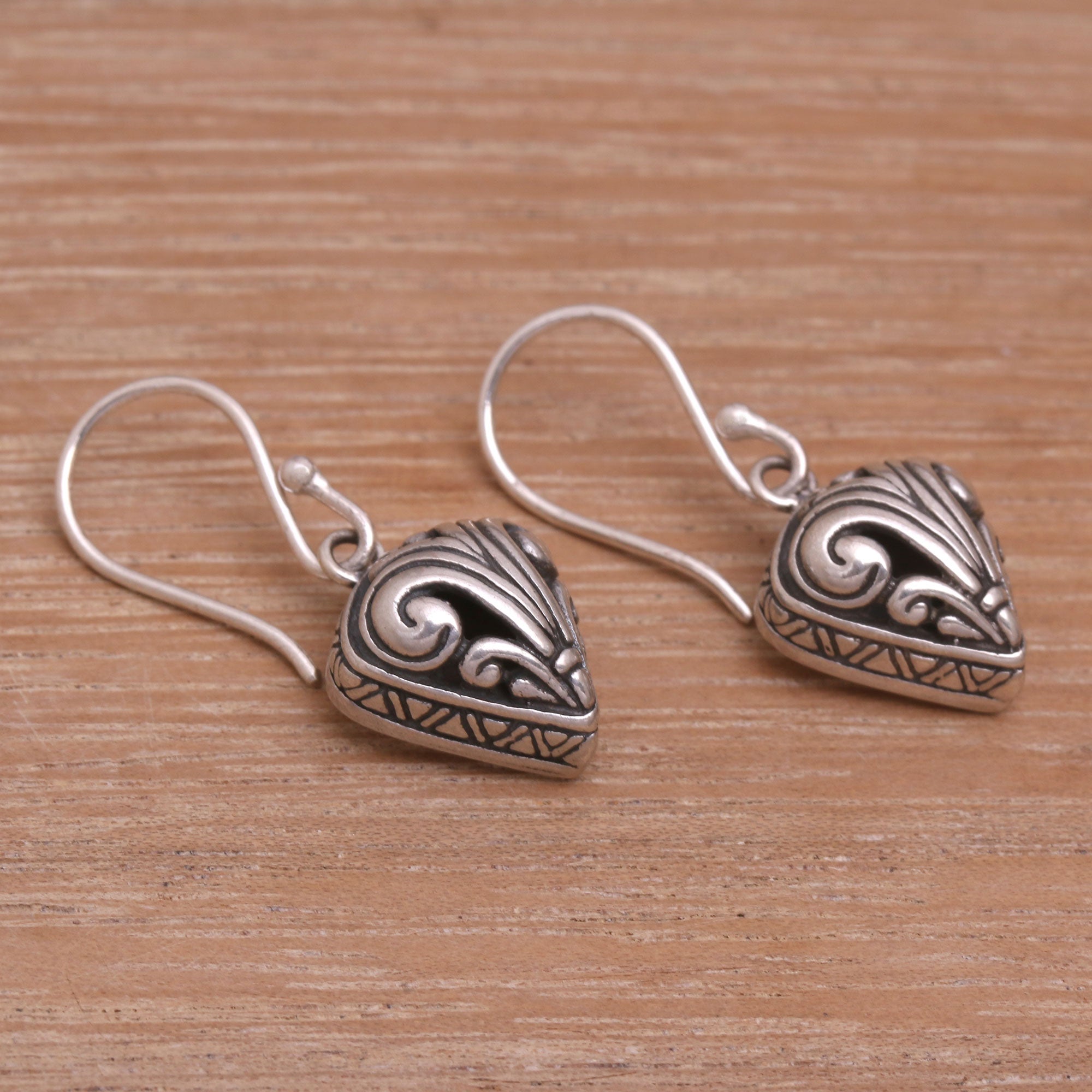 Premium Sterling Silver Swirl Dangle Earrings – Handcrafted in Bali