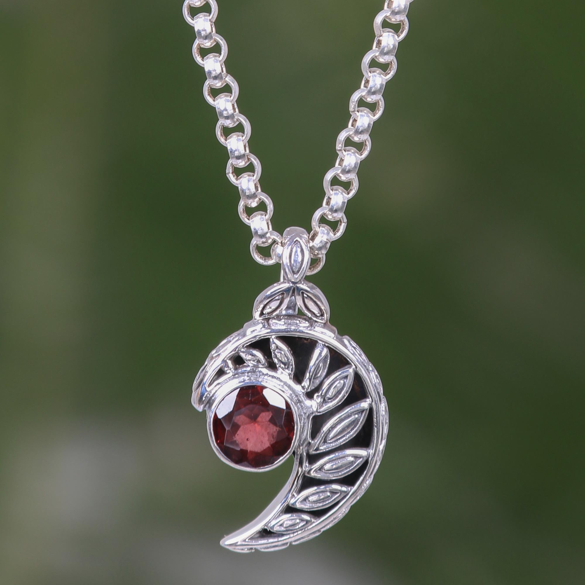 Premium Silver Fern Garnet Necklace - Handcrafted in Bali