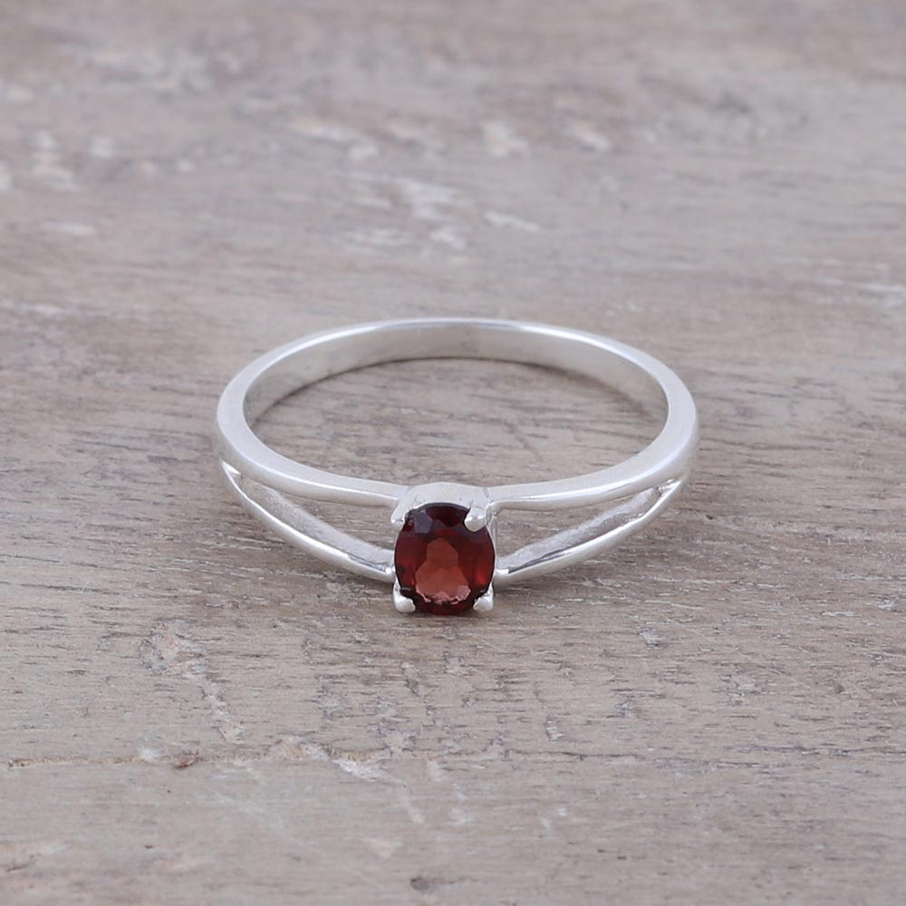 Premium Fiery Solitaire Garnet Ring – Handcrafted Sterling Silver Jewelry