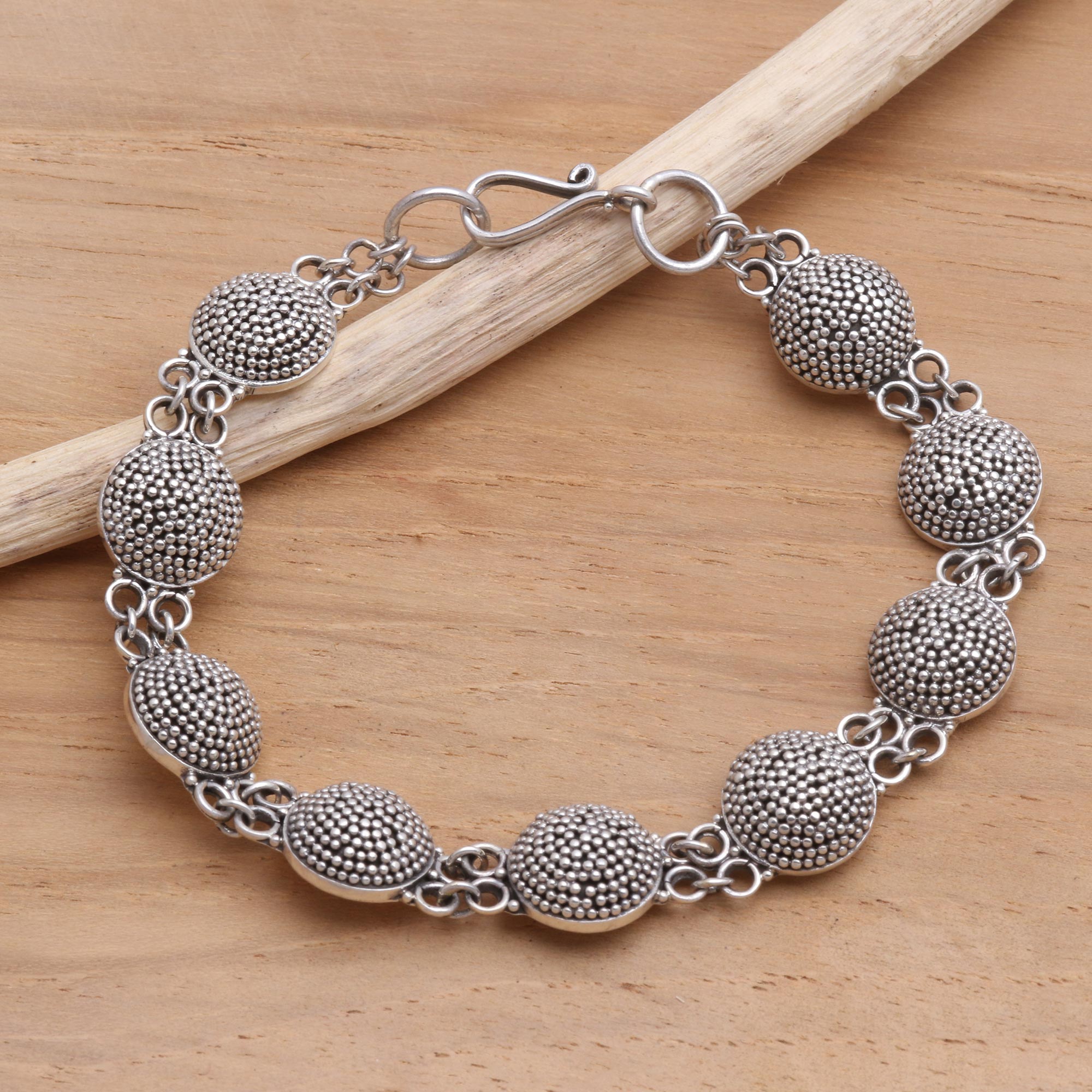 Premium Sterling Silver Link Bracelet with Balinese Elegance