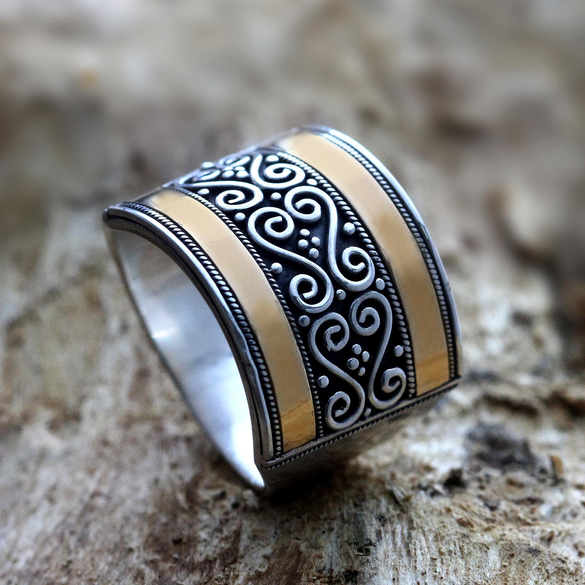 Premium Celuk Gates Sterling Silver & 18k Gold Plated Ring - Timeless Elegance