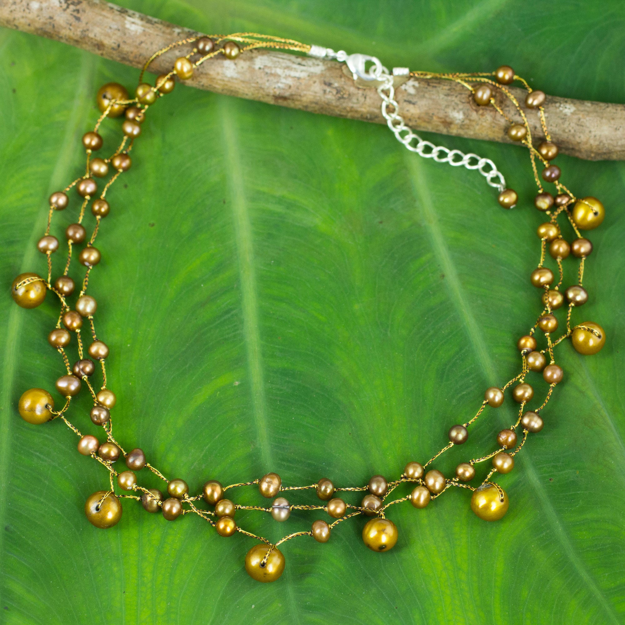 Premium Cinnamon Glow Pearl Choker Necklace - Handcrafted Elegance