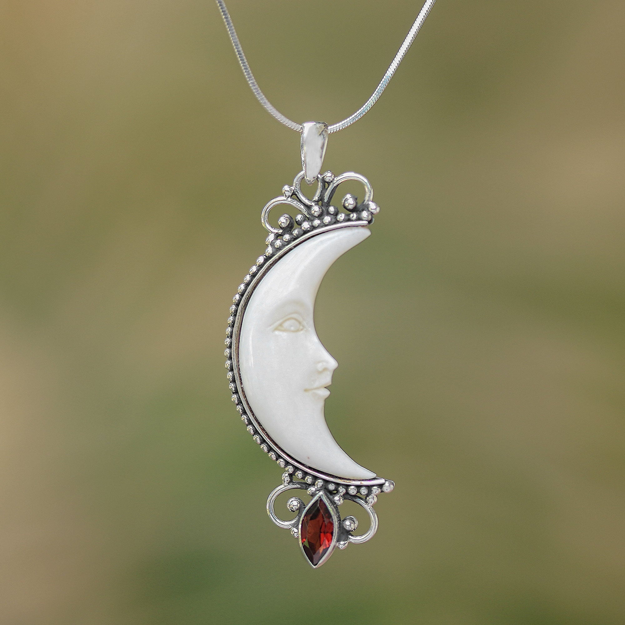 Premium Moonlight Glimmer Garnet Necklace - Handcrafted Silver & Bone Pendant